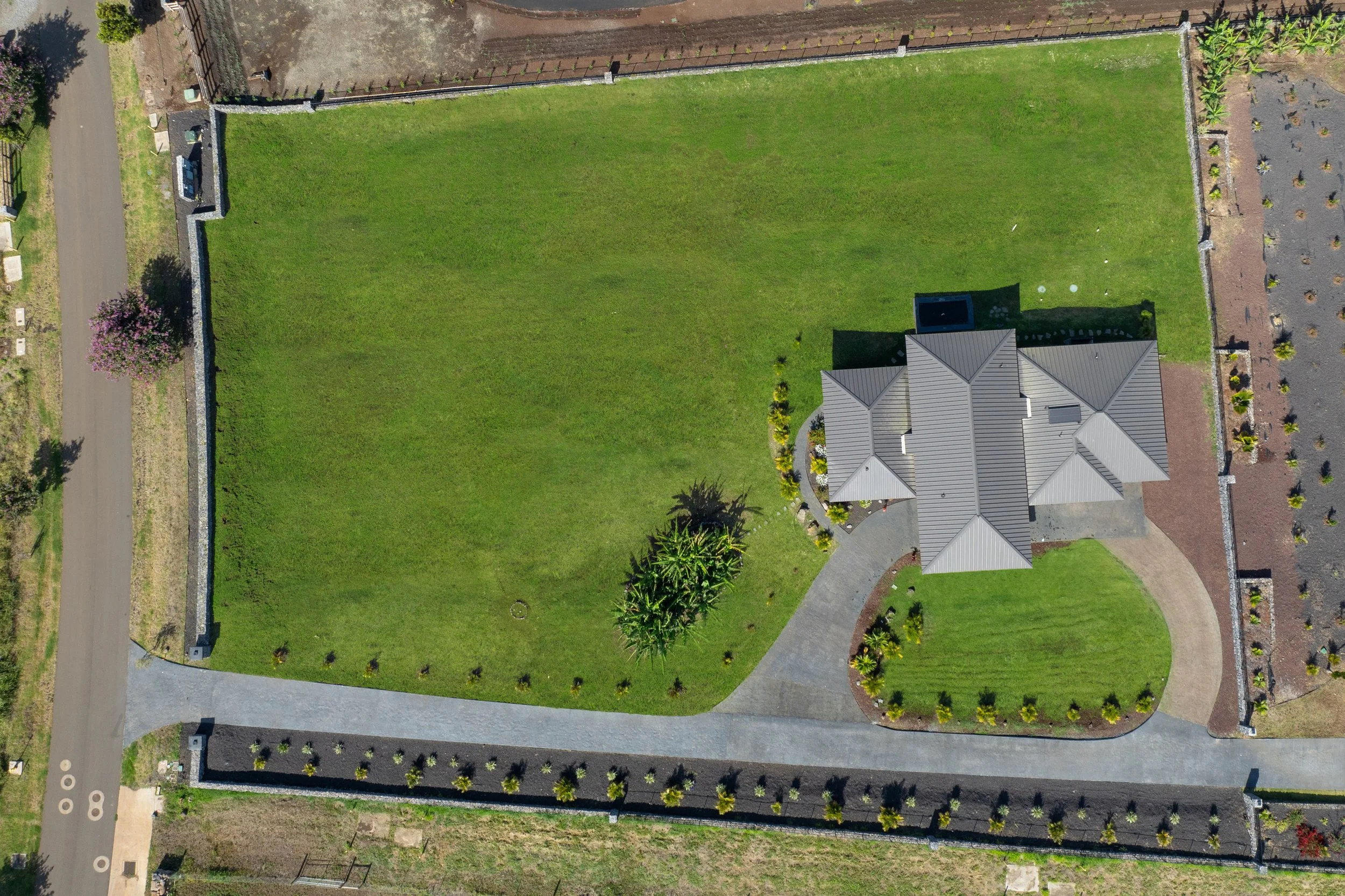 272 Huahua St - 37.jpg