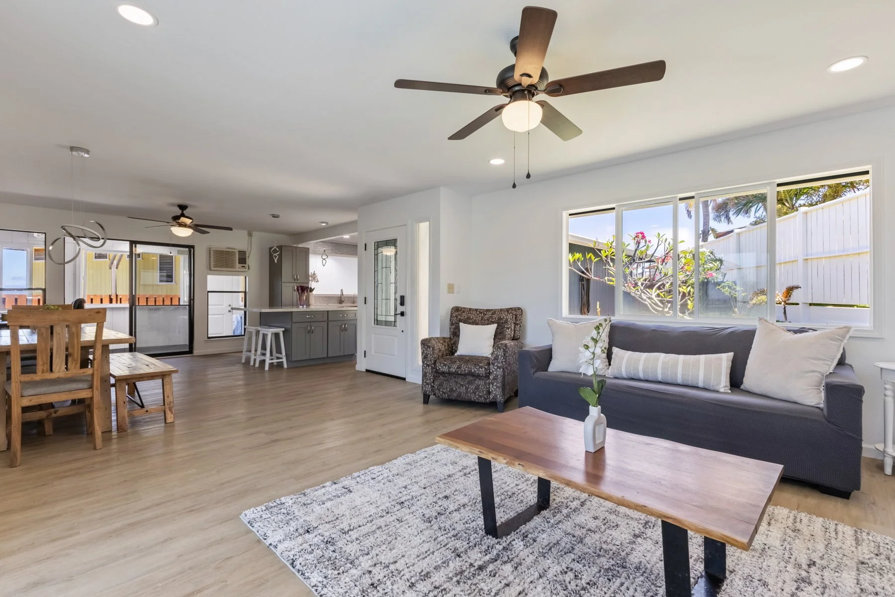 1442 N Hiahia Pl - 13.jpg