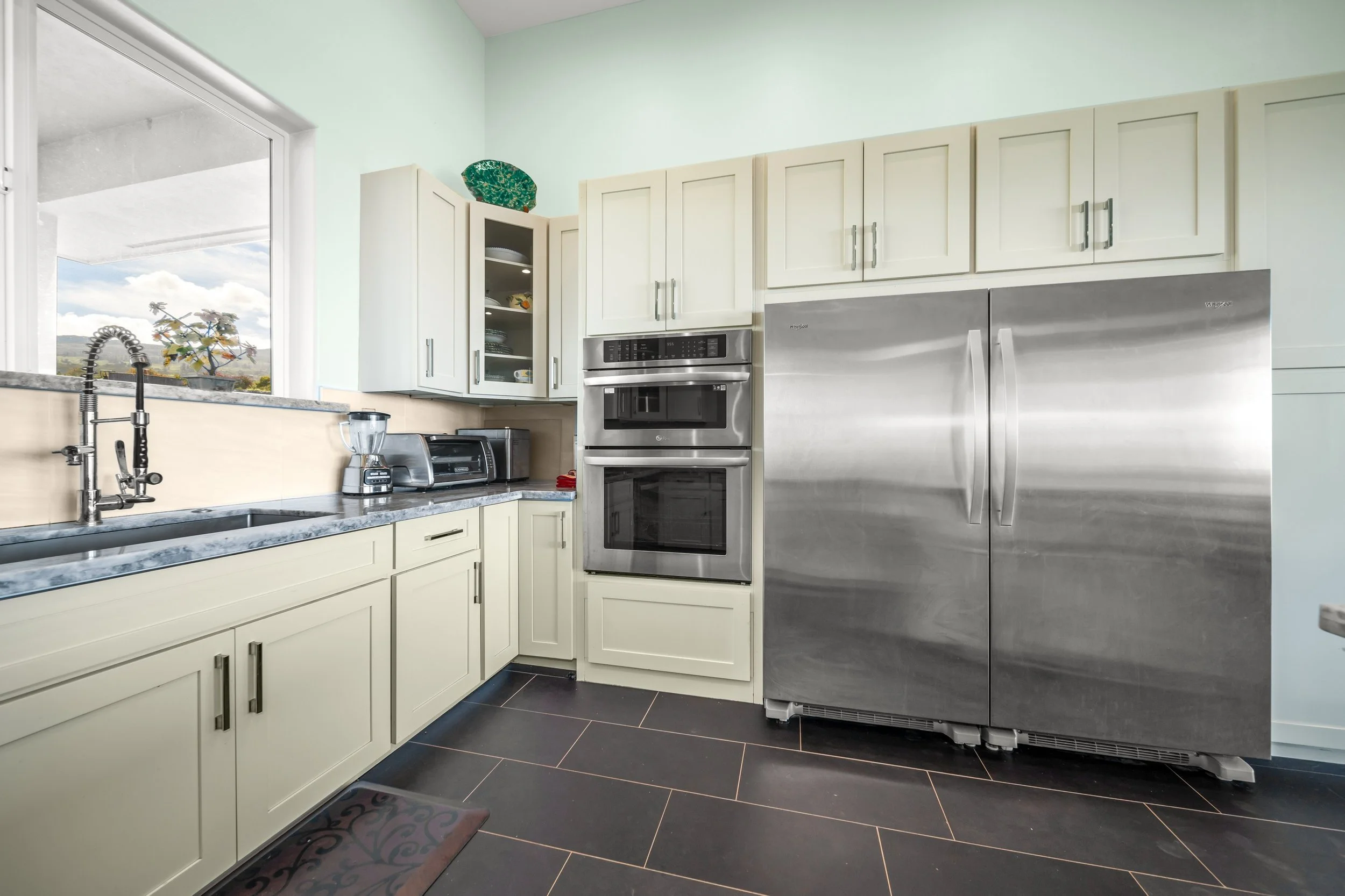 272 Huahua St - 13.JPG