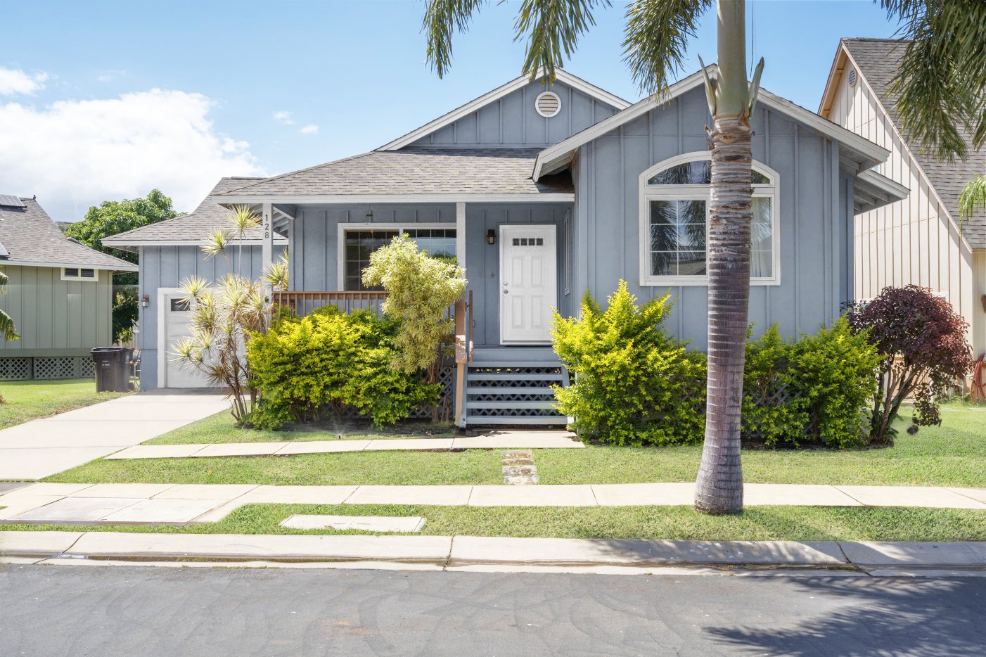 128 Oluea Cir - 1.jpg