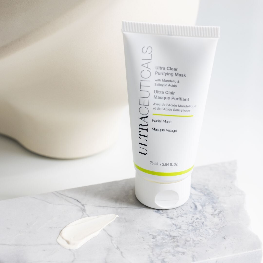 The best kind of face mask! 🥰

Absorb excess sebum, clear congestion, soothe dry skin and reduce surface shine with Ultra Clear Treatment Mask! 

~ KEY INGREDIENTS ~

💦 Vitamin B3 (Niacinamide)
Soothe + moisturises, helps clear pigmentation

🪨 Ben