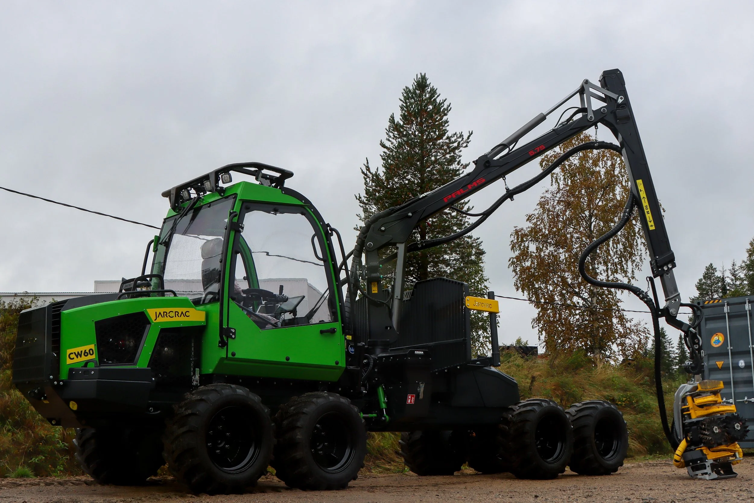 Jarcrac Unveiled a New Combination Machine at FinnMETKO