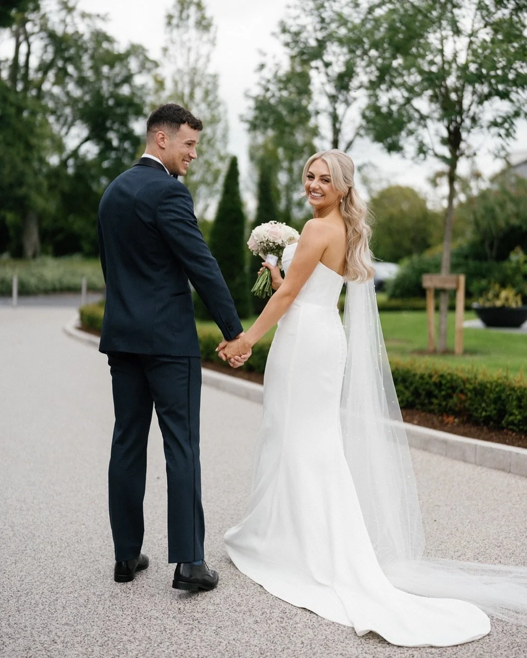 I have been recently in my editing cave trying to get couples galleries and albums after a super busy summer as well as still shooting my last few weddings which will take me into 2026 ! I&rsquo;m so greatful for couples who booked in for the followi