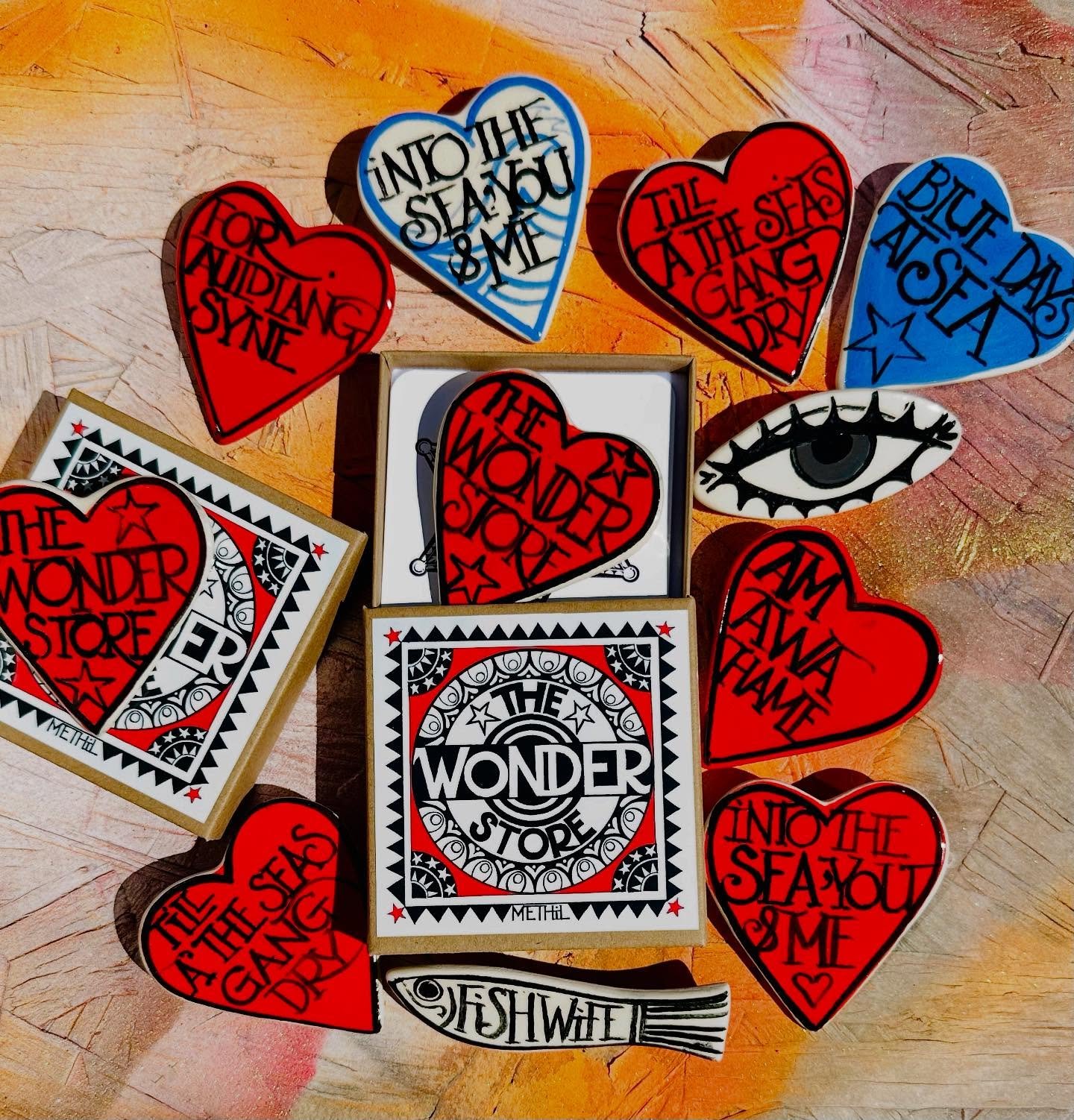 It&rsquo;s the little things!🥰
Brooches in boxes for The Wonderstore PopUp on Sunday. 11-4pm @methilheritagecentre @dorothyblackart @rjcommunityartist @robertmachart @davidmachra @katedownie56 @gillianadairmcf @ailsa.magnus @rjobbo @garymillerart @o