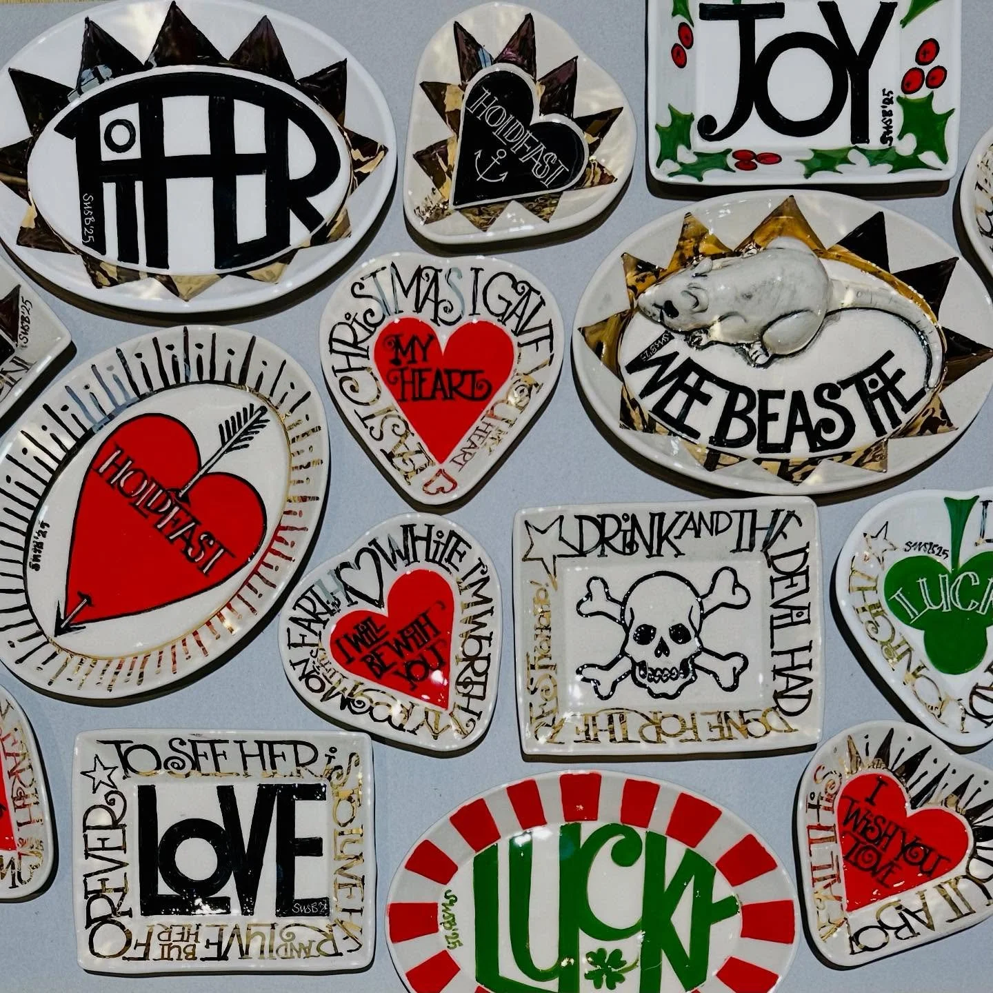 ⭐️Dates and times!⭐️
Let&rsquo;s get this show on the road! 
&hearts;️Taking my Christmas Show online will have its challenges I&rsquo;m sure but I am so excited to let you see what you have to choose from👀
👇Here are dates and times&hellip;
Wednesd