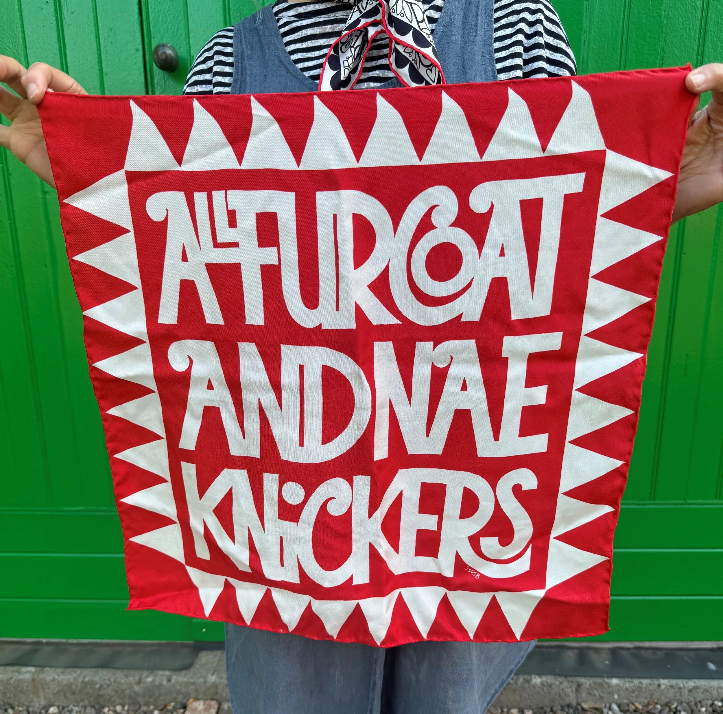 FUR COAT NAE KNICKERS SCARF
