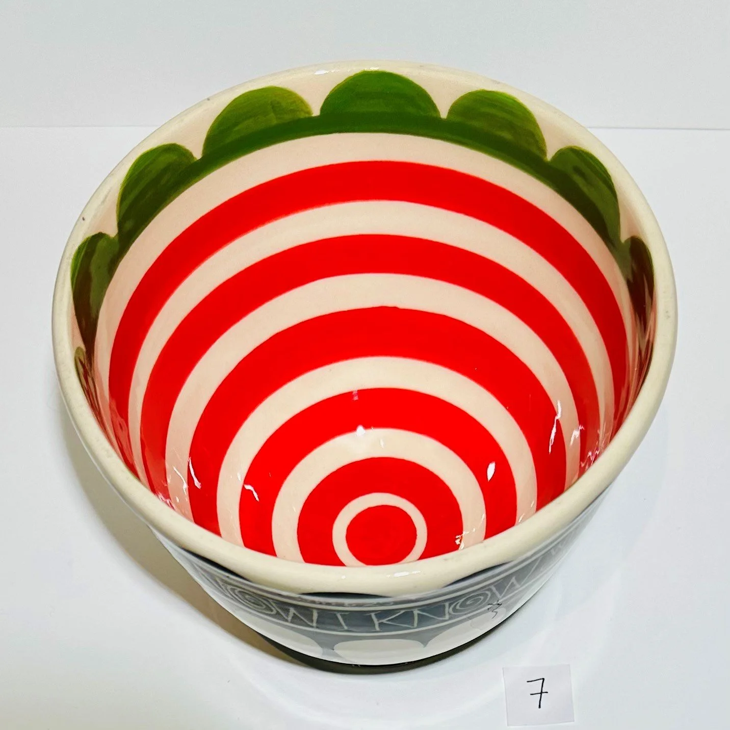 Bowl 7 - Inside.jpg