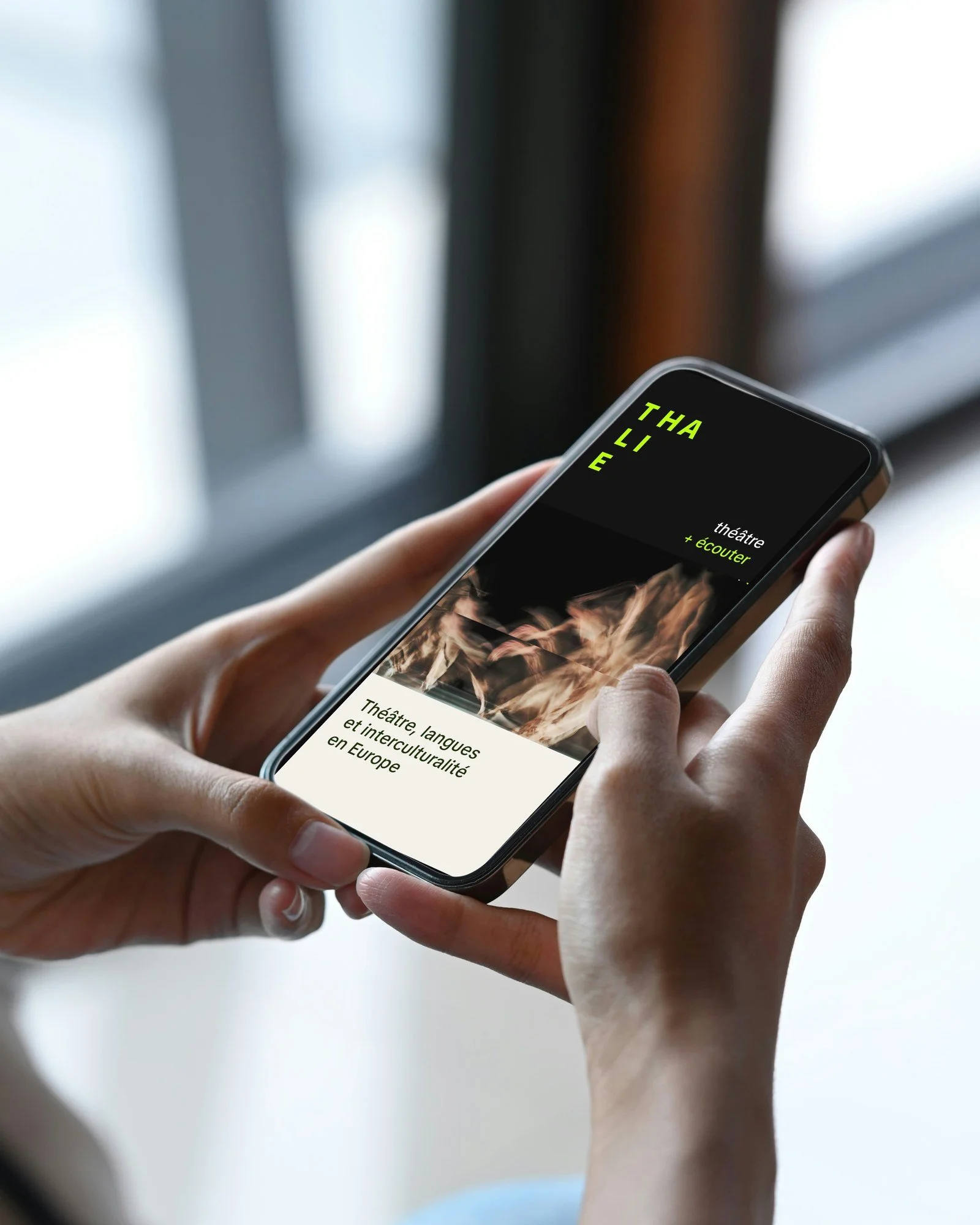 Thalie — Trois langues, et un site qui tient tout seul