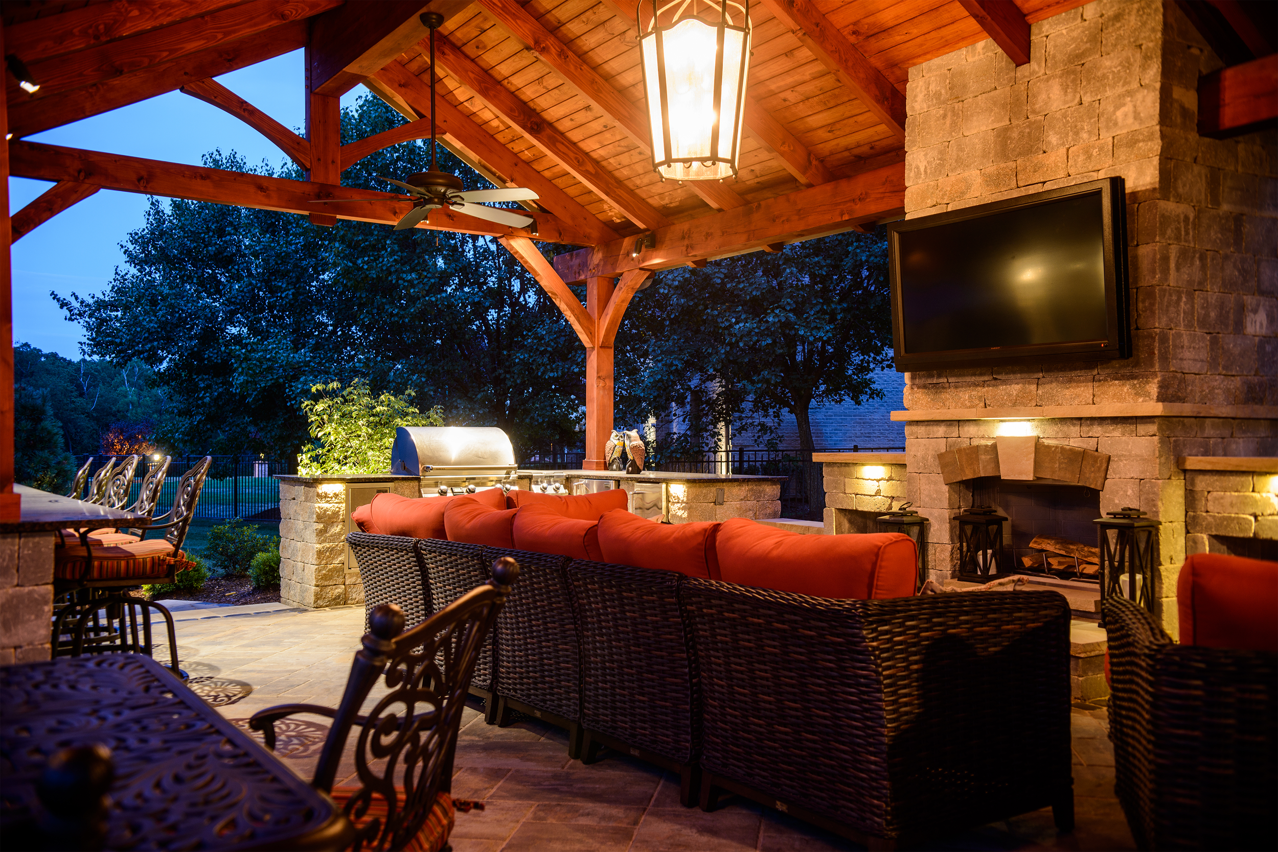 Luxury Patio Pavilion in Pittsburgh, PA