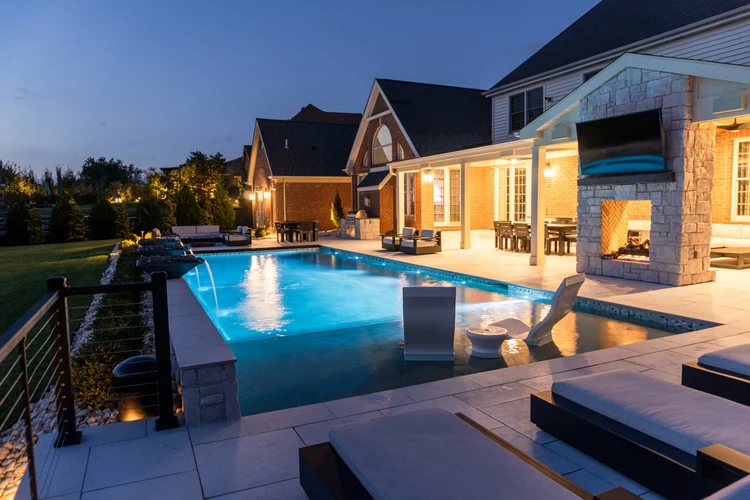 Longbow Lane Resort