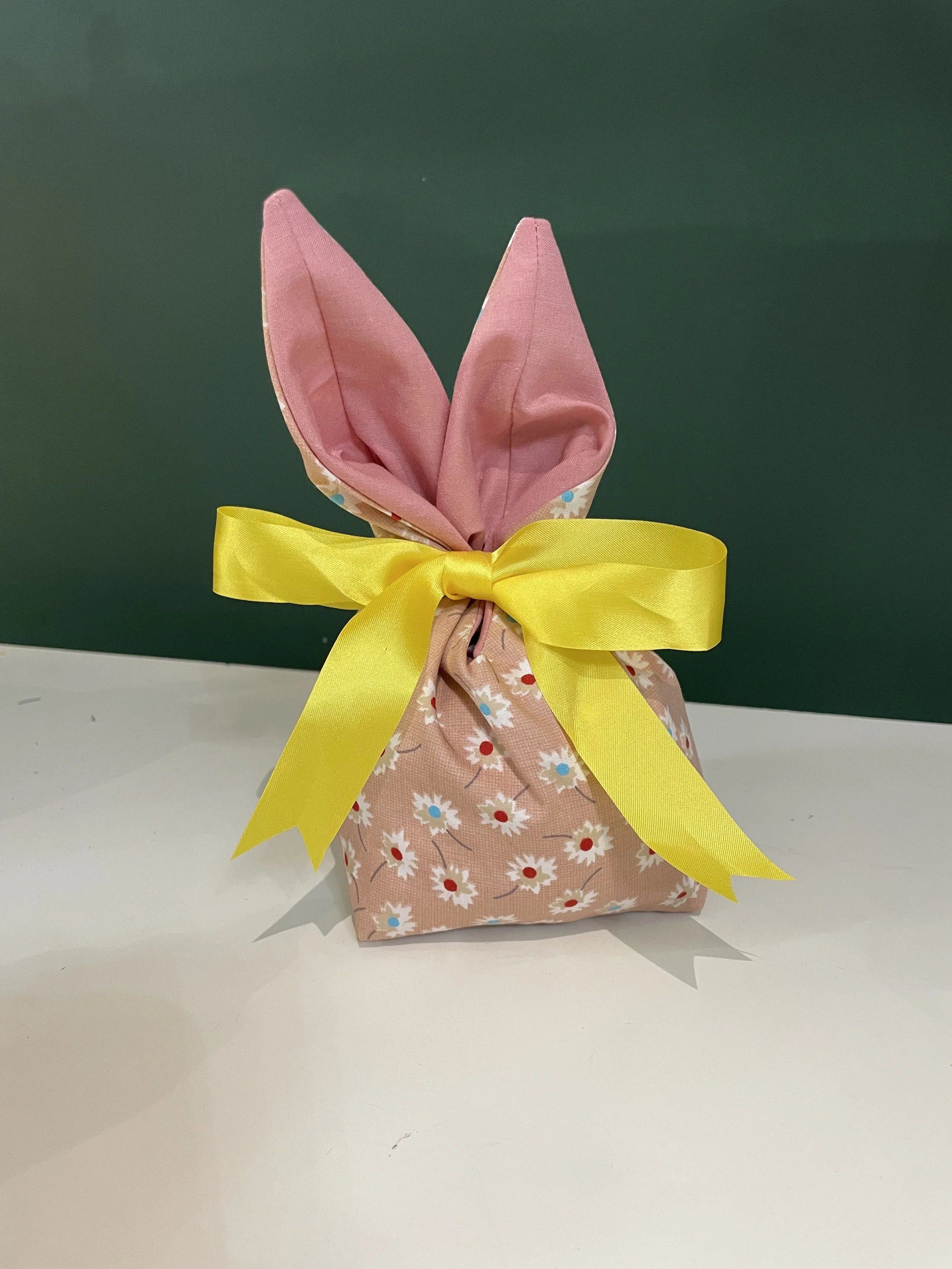 easter bunny treats.jpg