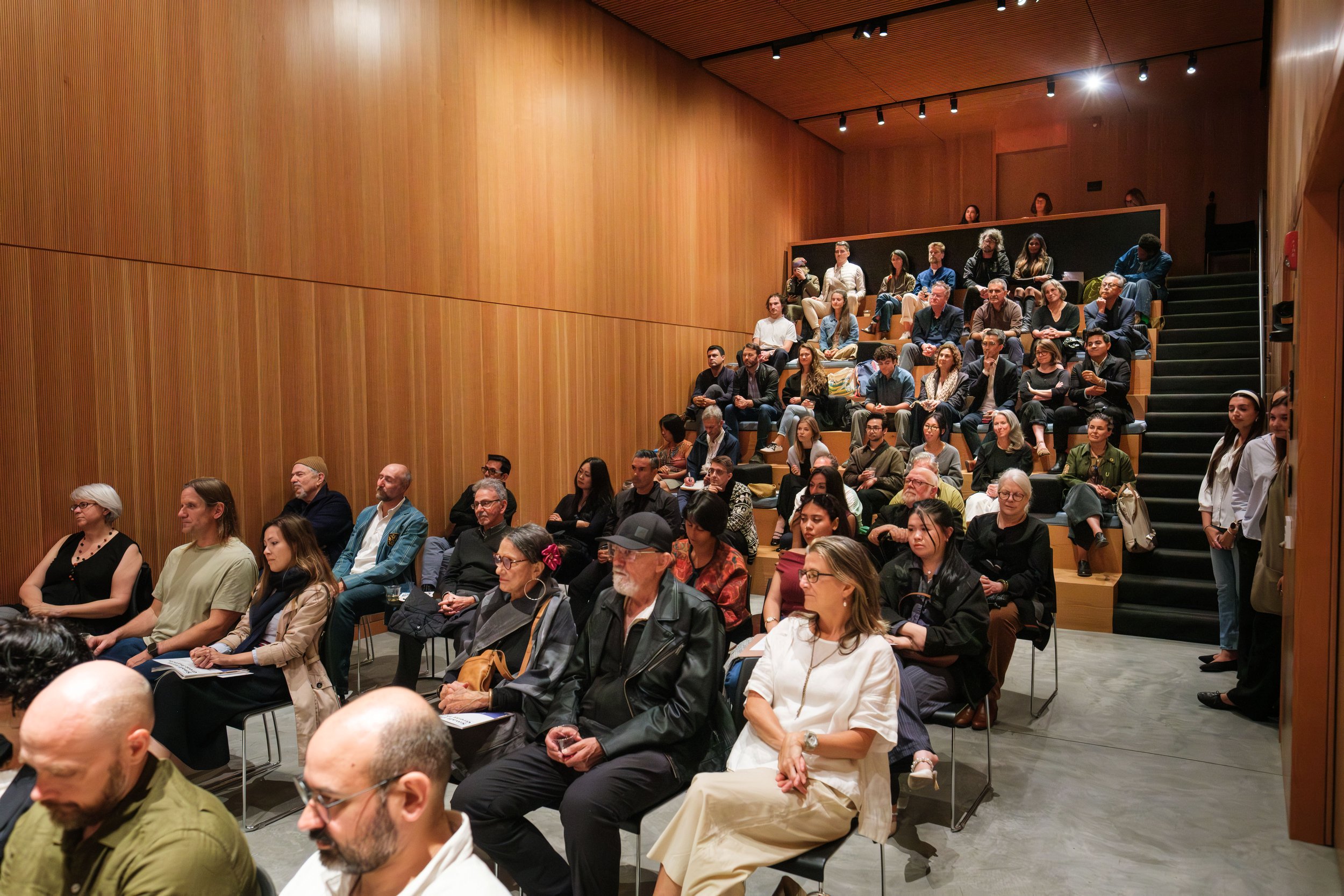 Dialogues - 01_1250.jpg