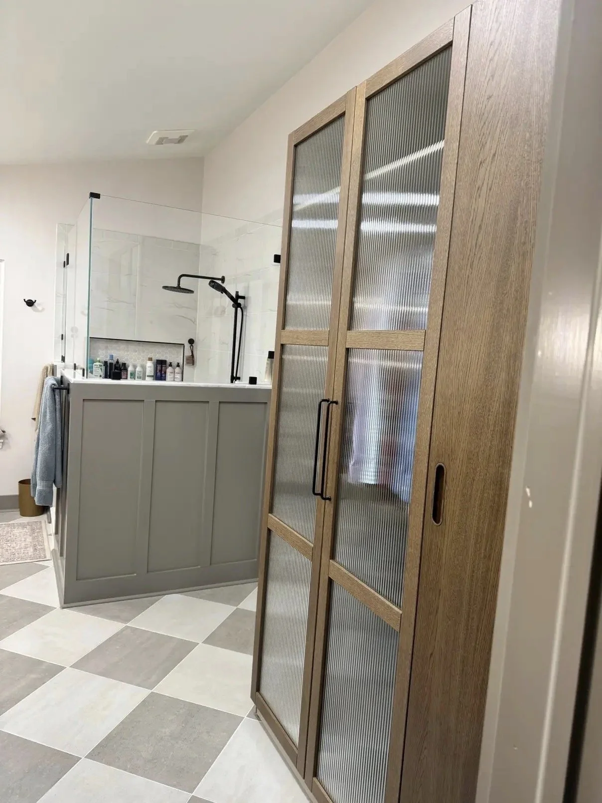 Wagenschutz Master Bath