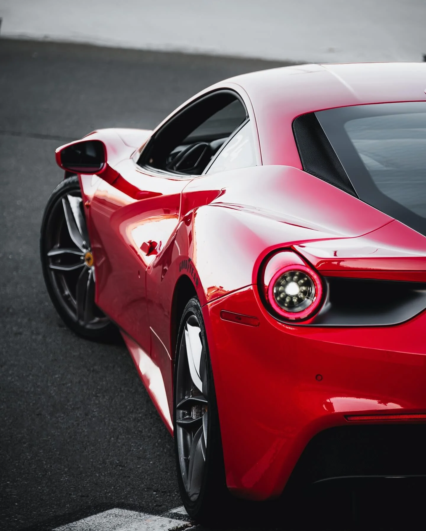 Bloody Mary 🩸 	@dr_fletchenstein @ferrari  @xtremexperience #ferrai458 #FerrariDreams
		#CarPhotography
		#FerrariFriday
		#FastLaneFever
		#SupercarStyle
		#RedFerrari
		#AutomotiveArt
		#ExoticCars
		#Speedster
		#FerrariFanatic
		#CarLovers
		#Dr
