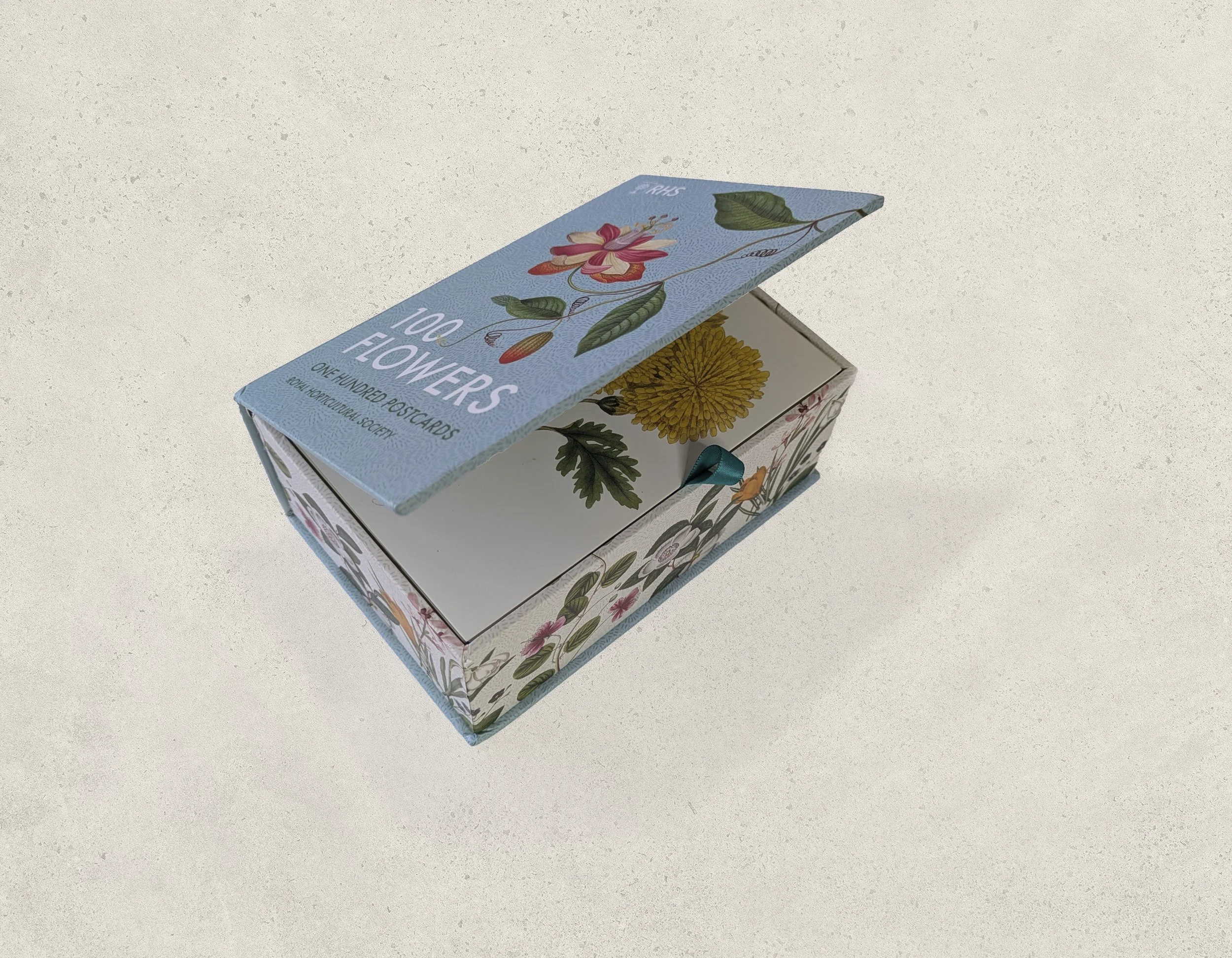 RHS 100 Flowers MOCK UP03.jpg