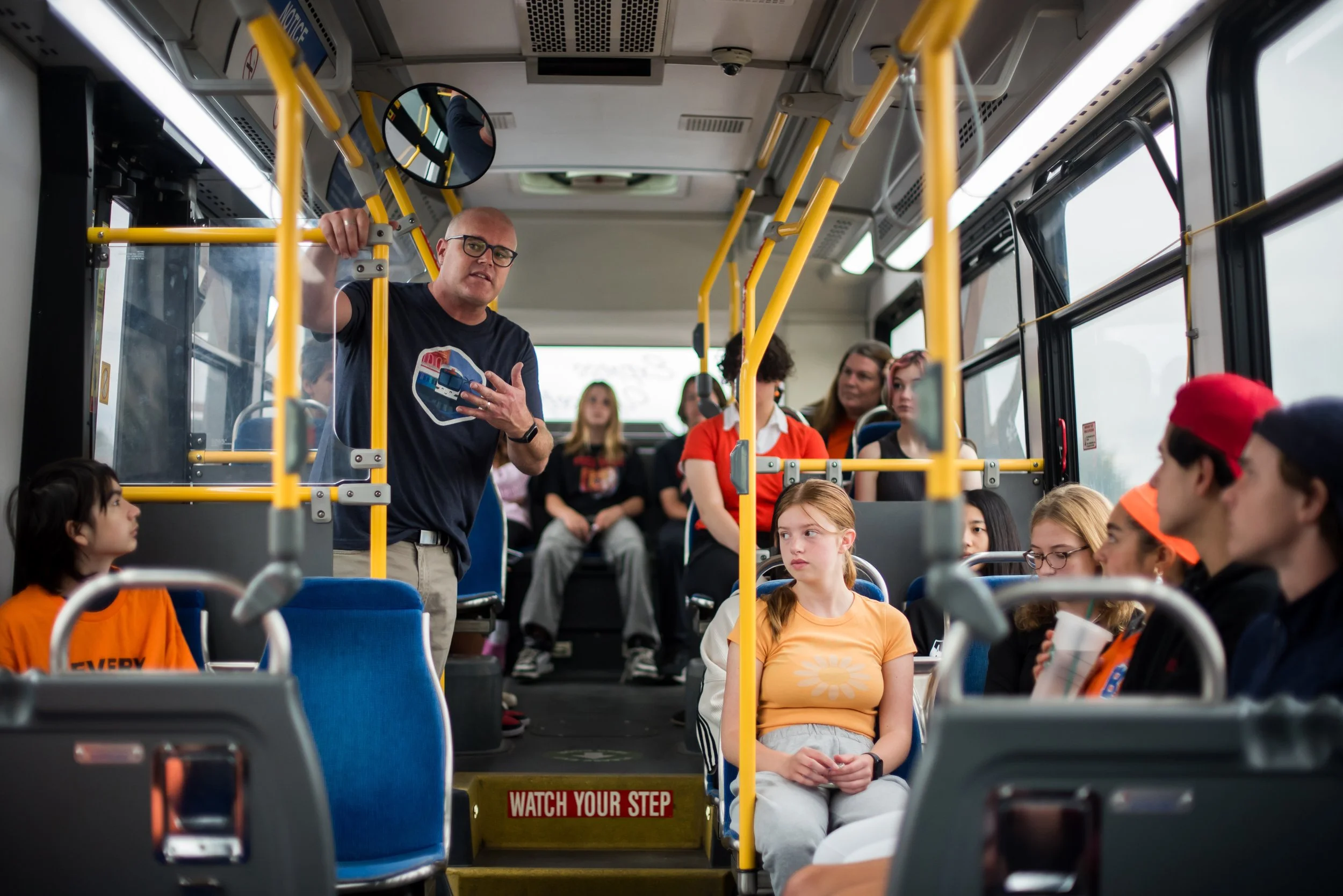 bus_042.jpg