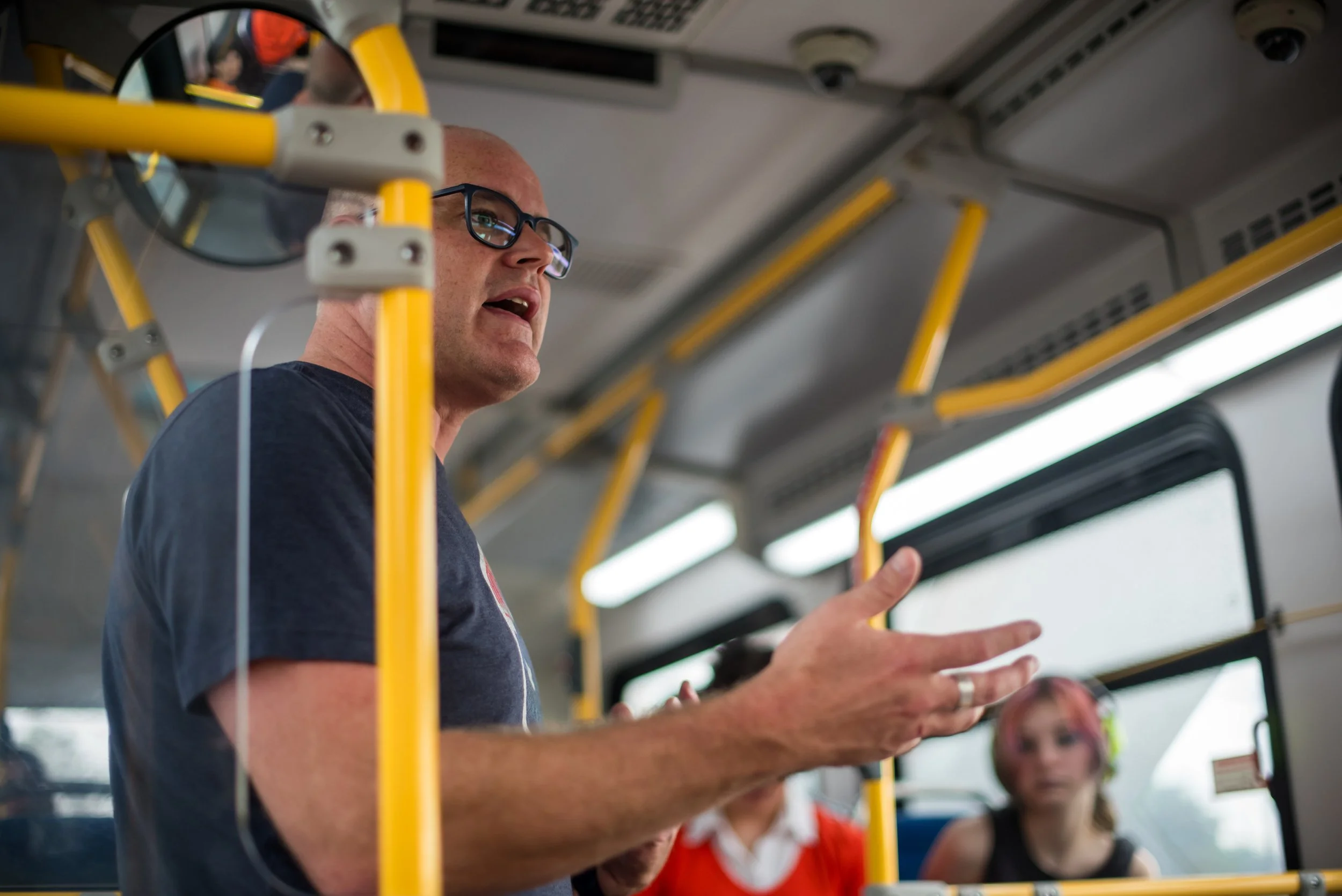 bus_053.jpg