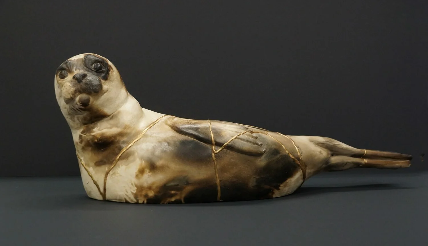 Bates_S_Survivor_Sculpture_14hx24wx9d_8000_nA5k0.jpg