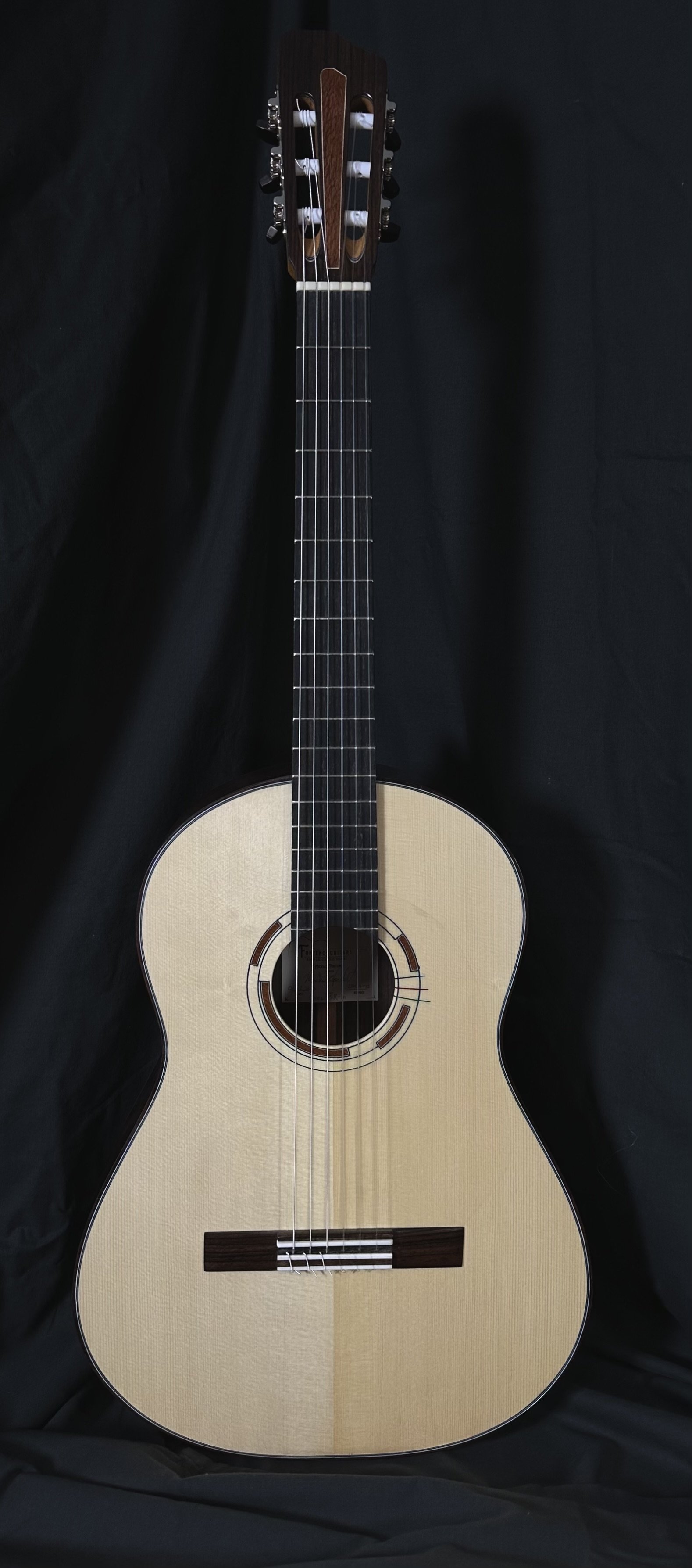 Guitar13-Front.jpeg