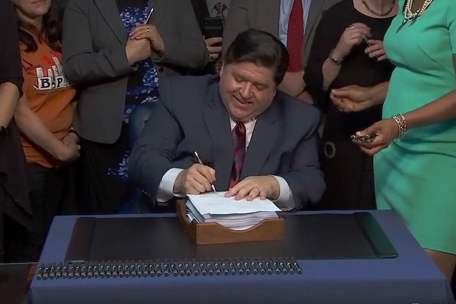 Governor Pritzker signs the rates bill for the Fair Tax!