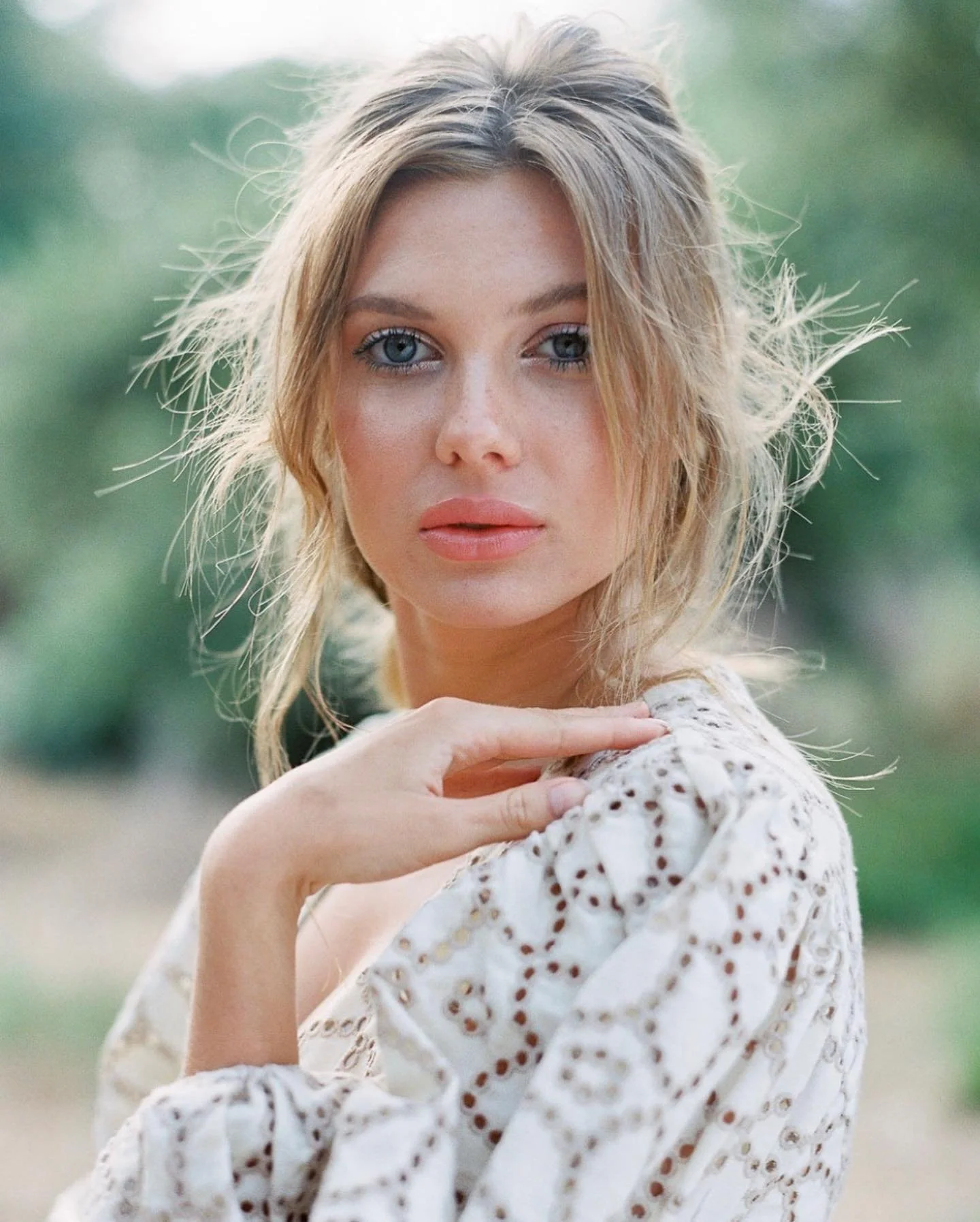 1011 Makeup _ LucyMunoz photo copy.jpeg