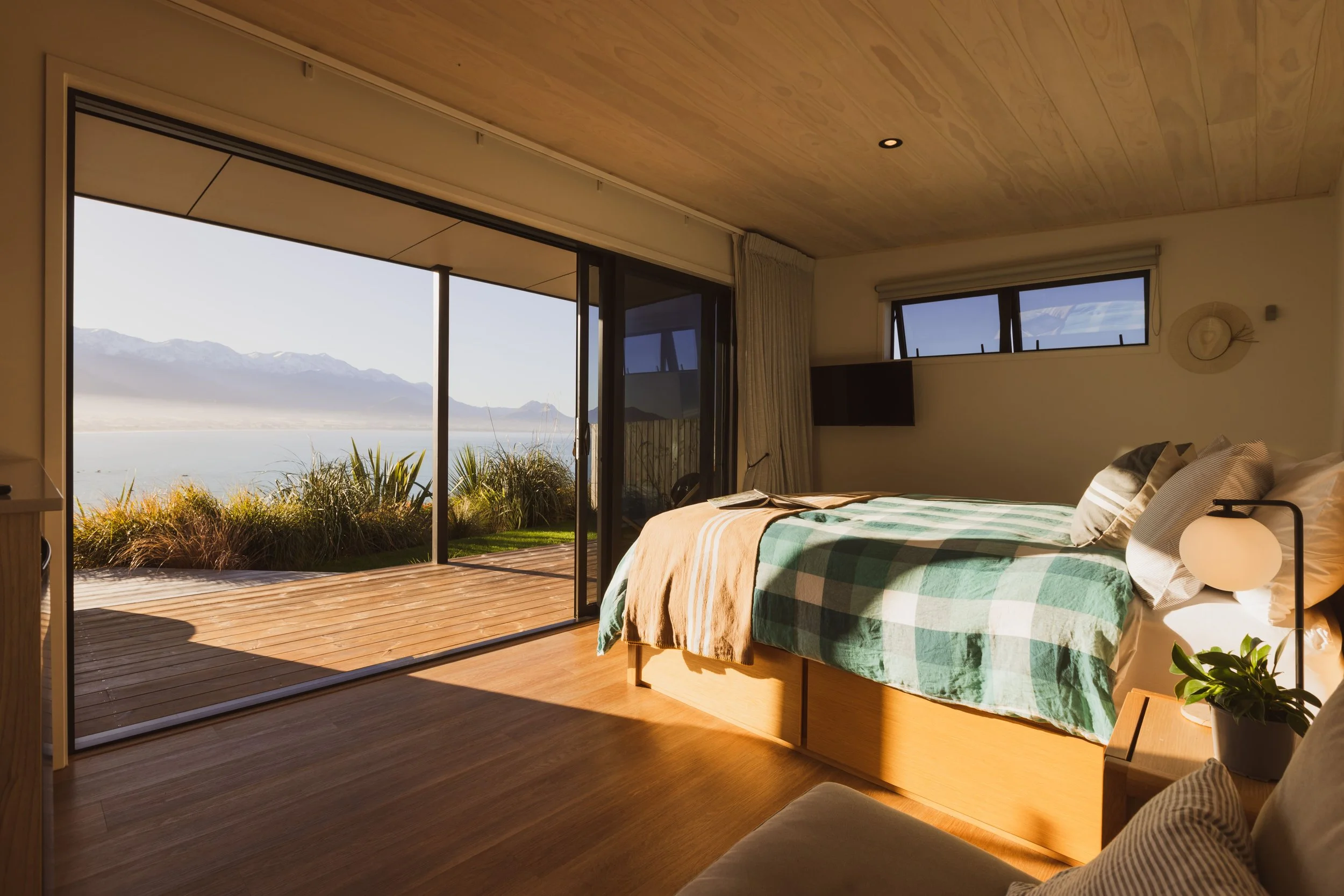 Clifftop Cabins - Cabin View.JPG