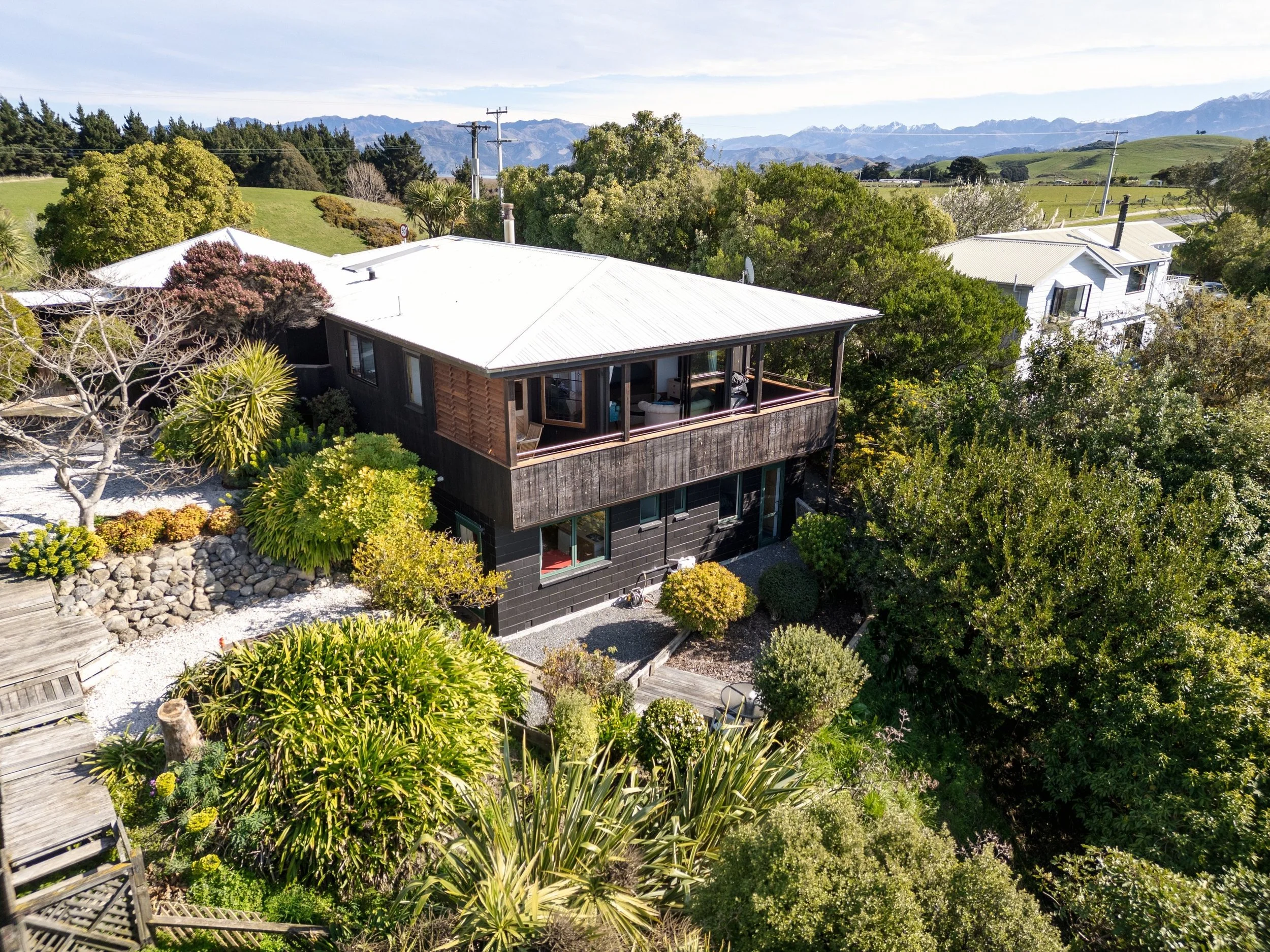 The Gallery Kaikoura 18 - Kaikoura Elopement Co..jpg