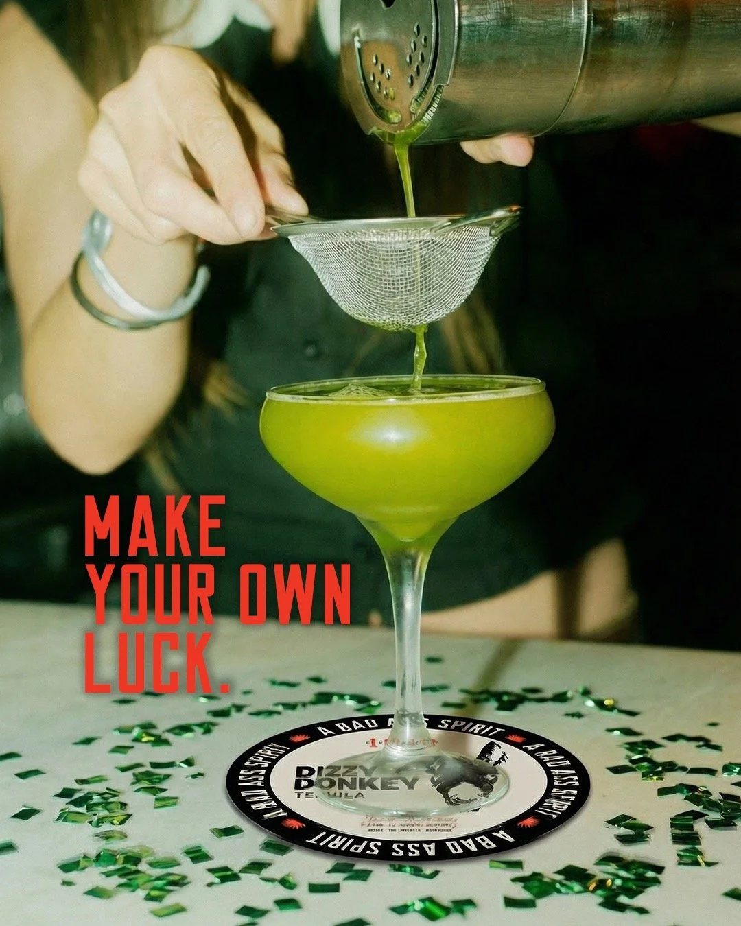 Happy St Paddy's Day! We don't need gold. Give us a pot of tequila any day. 🍀💛🫏
Swipe right for the Impostor's new favorite cocktail recipe. 

#dizzydonkeytequlia #tequlia #tequliacocktails #crafttequila #drinkresponsibly #Outofoffice #luck #stpat