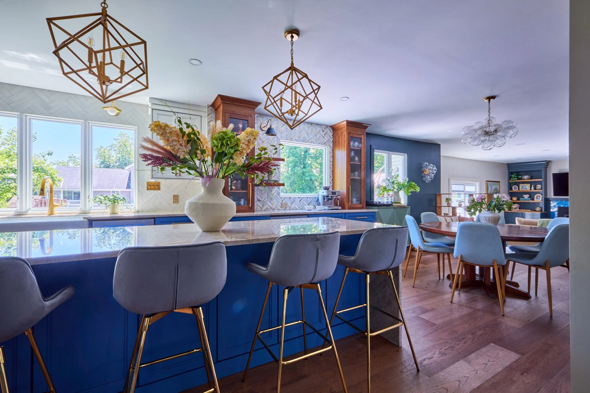 Home interior redesign by Benita Cooper Design, award-winning architect in Haddonfield, New Jersey