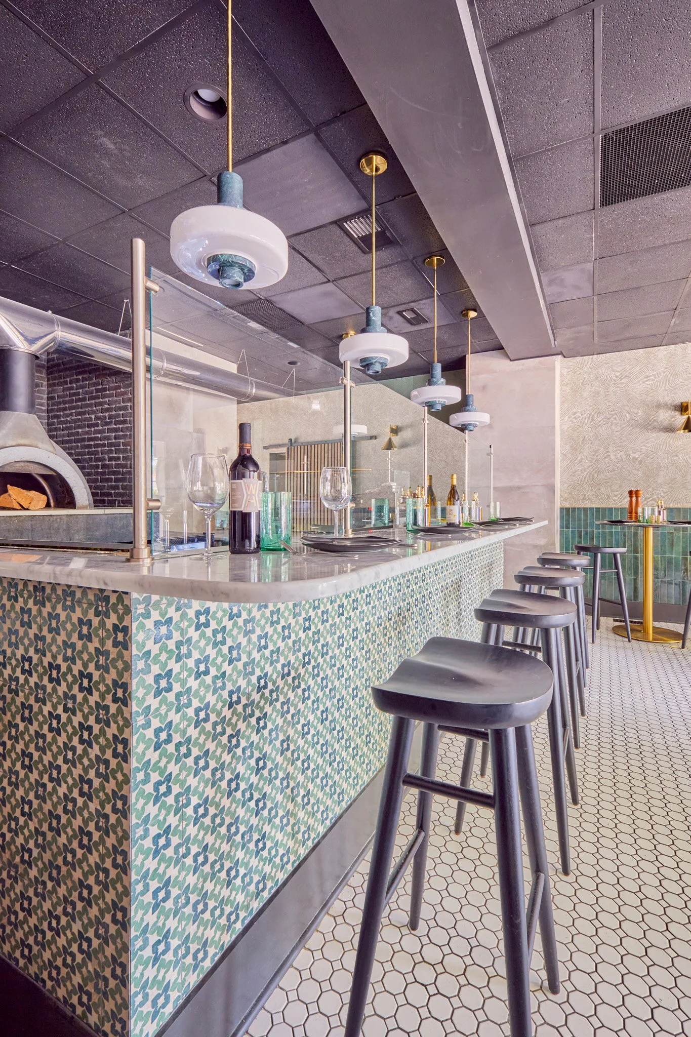 Photos of Pizza Pazza in Haddonfield, New Jersey, designed by Benita Cooper Design, interior designer and architect serving Greater Philadelphia