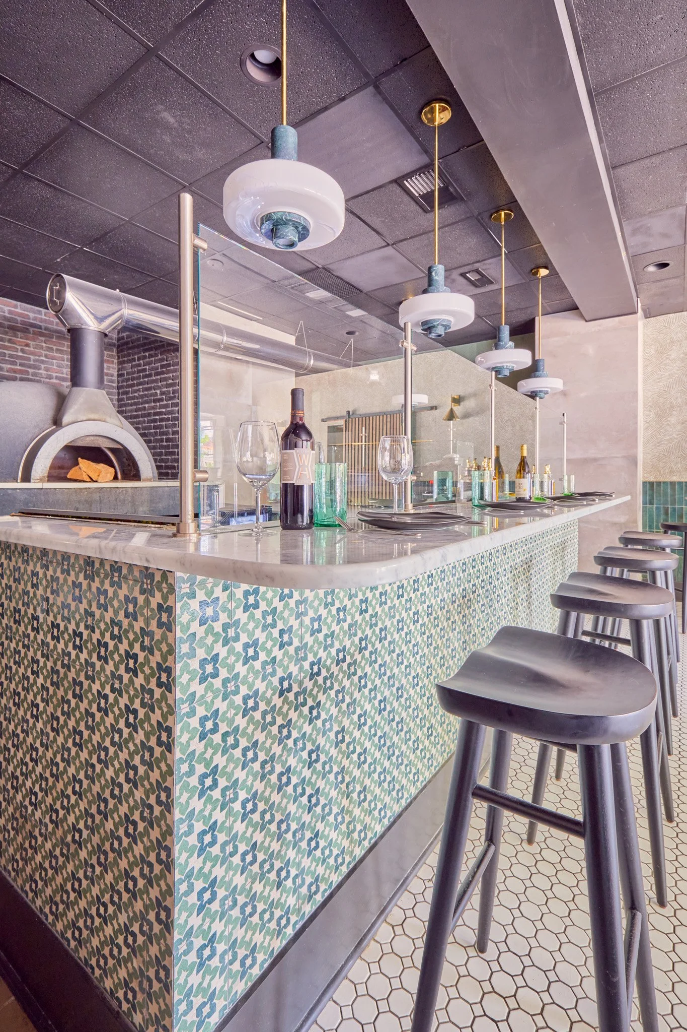Photos of Pizza Pazza in Haddonfield, New Jersey, designed by Benita Cooper Design, interior designer and architect serving Greater Philadelphia