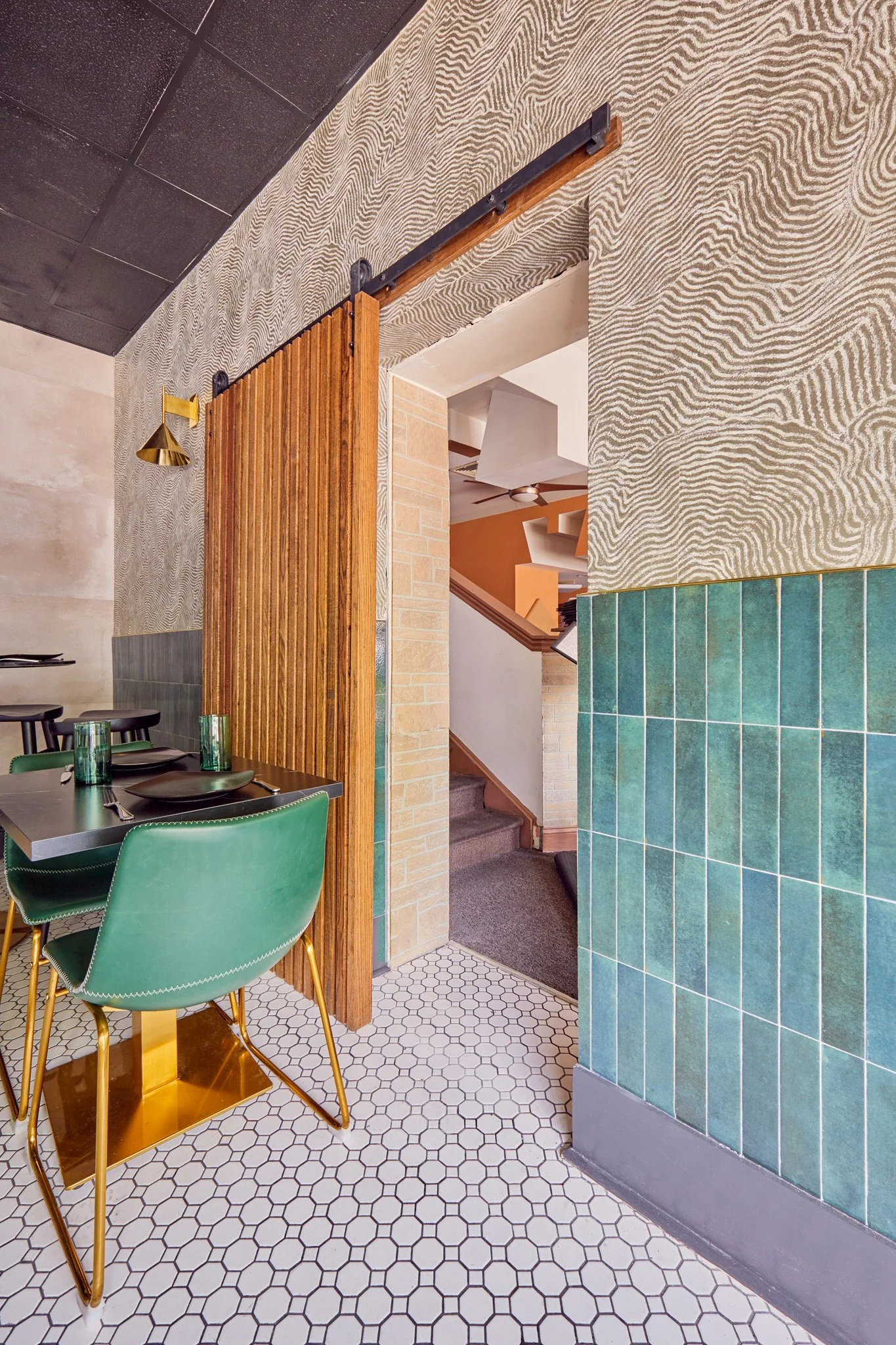 Photos of Pizza Pazza in Haddonfield, New Jersey, designed by Benita Cooper Design, interior designer and architect serving Greater Philadelphia