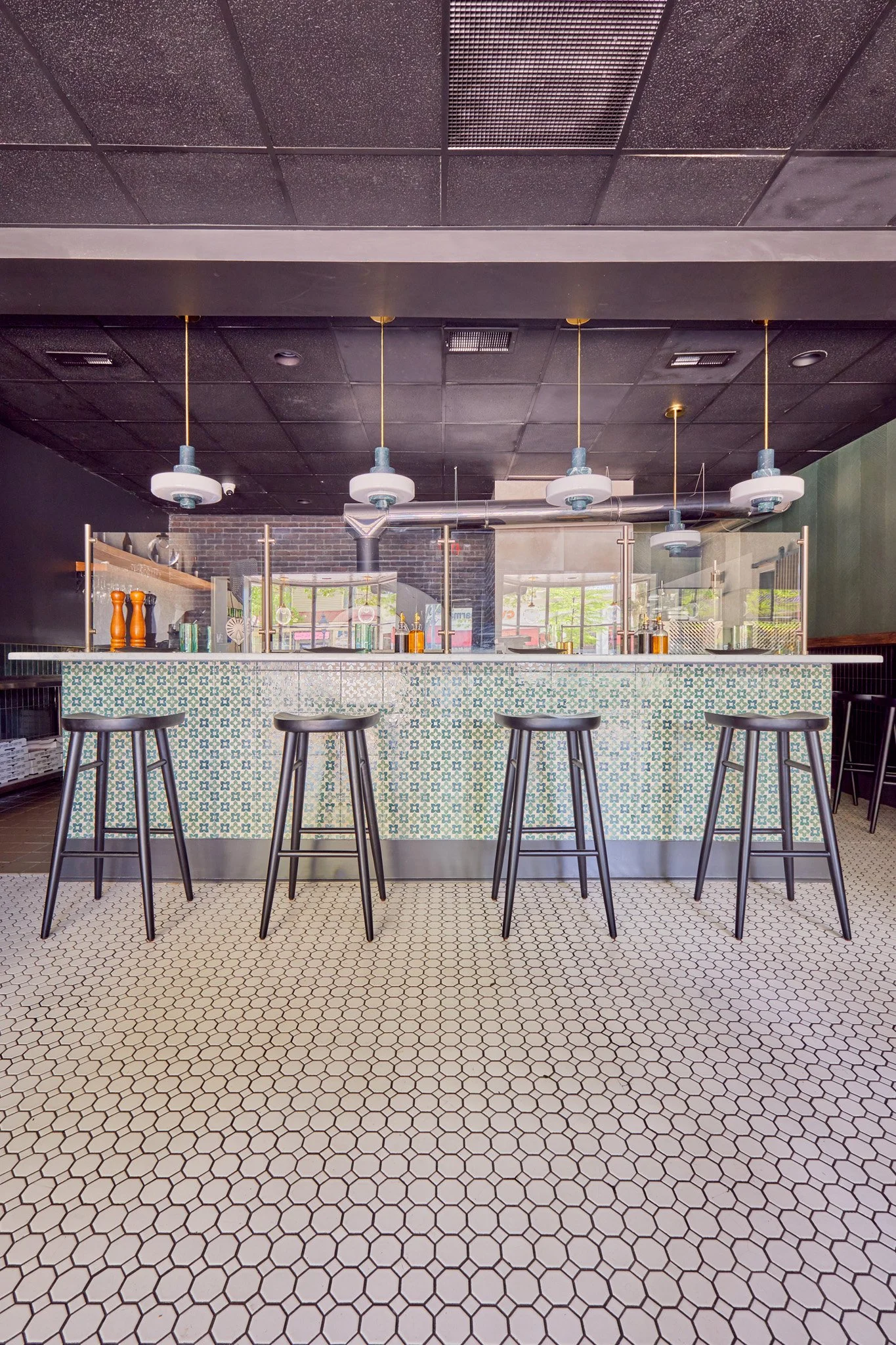 Photos of Pizza Pazza in Haddonfield, New Jersey, designed by Benita Cooper Design, interior designer and architect serving Greater Philadelphia