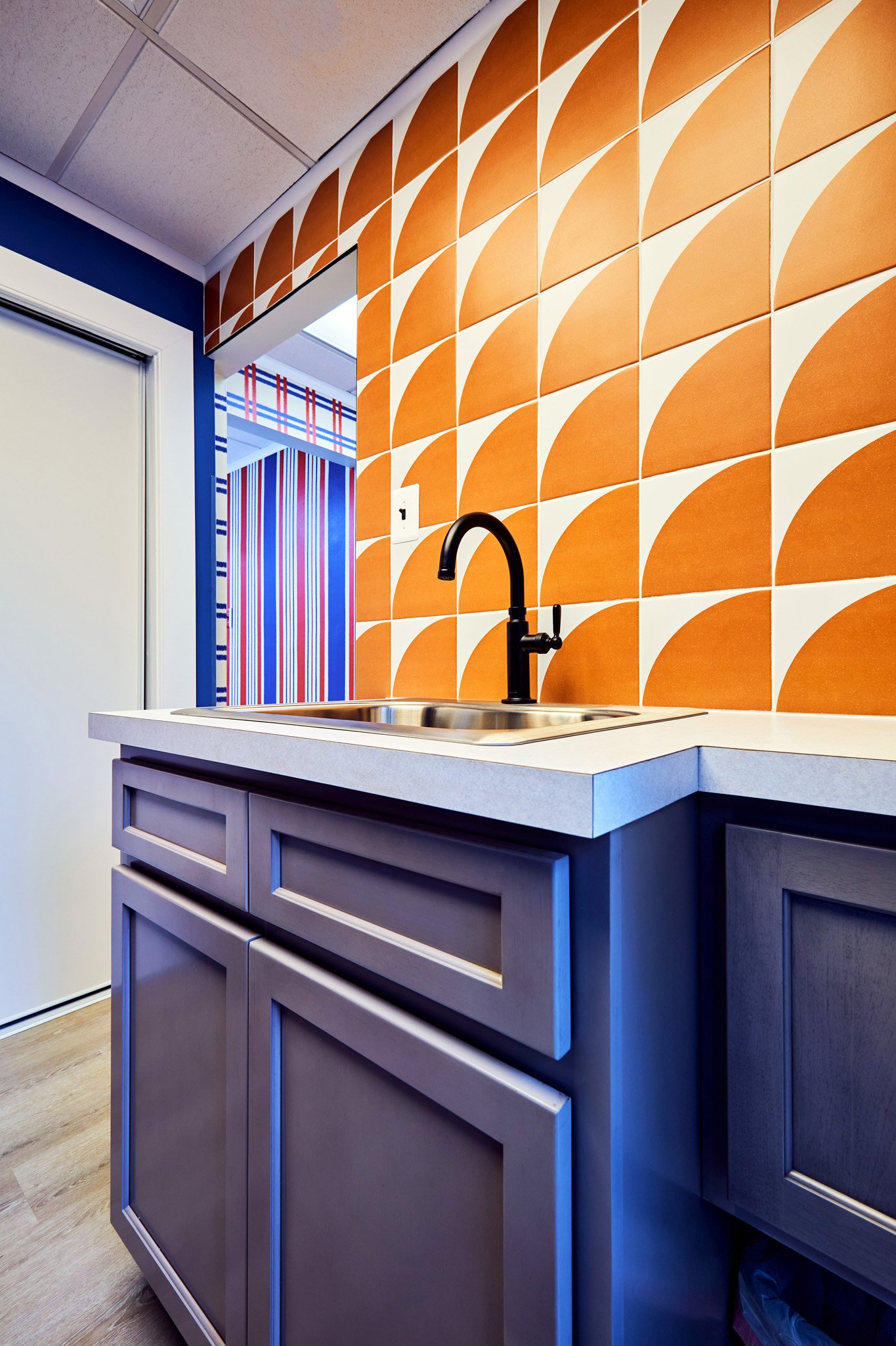 Offices of Dentistry of South Jersey, redesigned by Benita Cooper Design, architect and interior designer based in southern New Jersey, just outside Philadelphia.