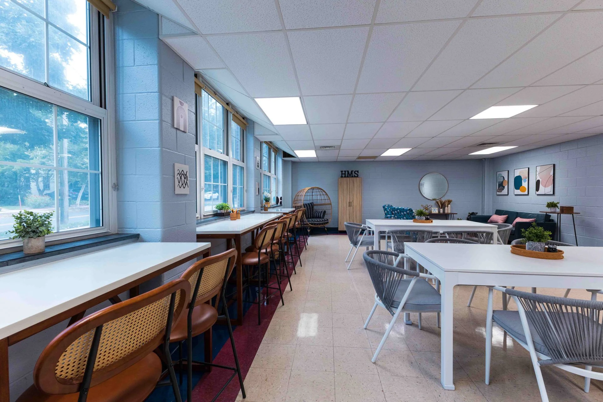 Haddonfield Central Middle School teacher and faculty lounge, designed by Haddonfield architect and interior design firm Benita Cooper Design.