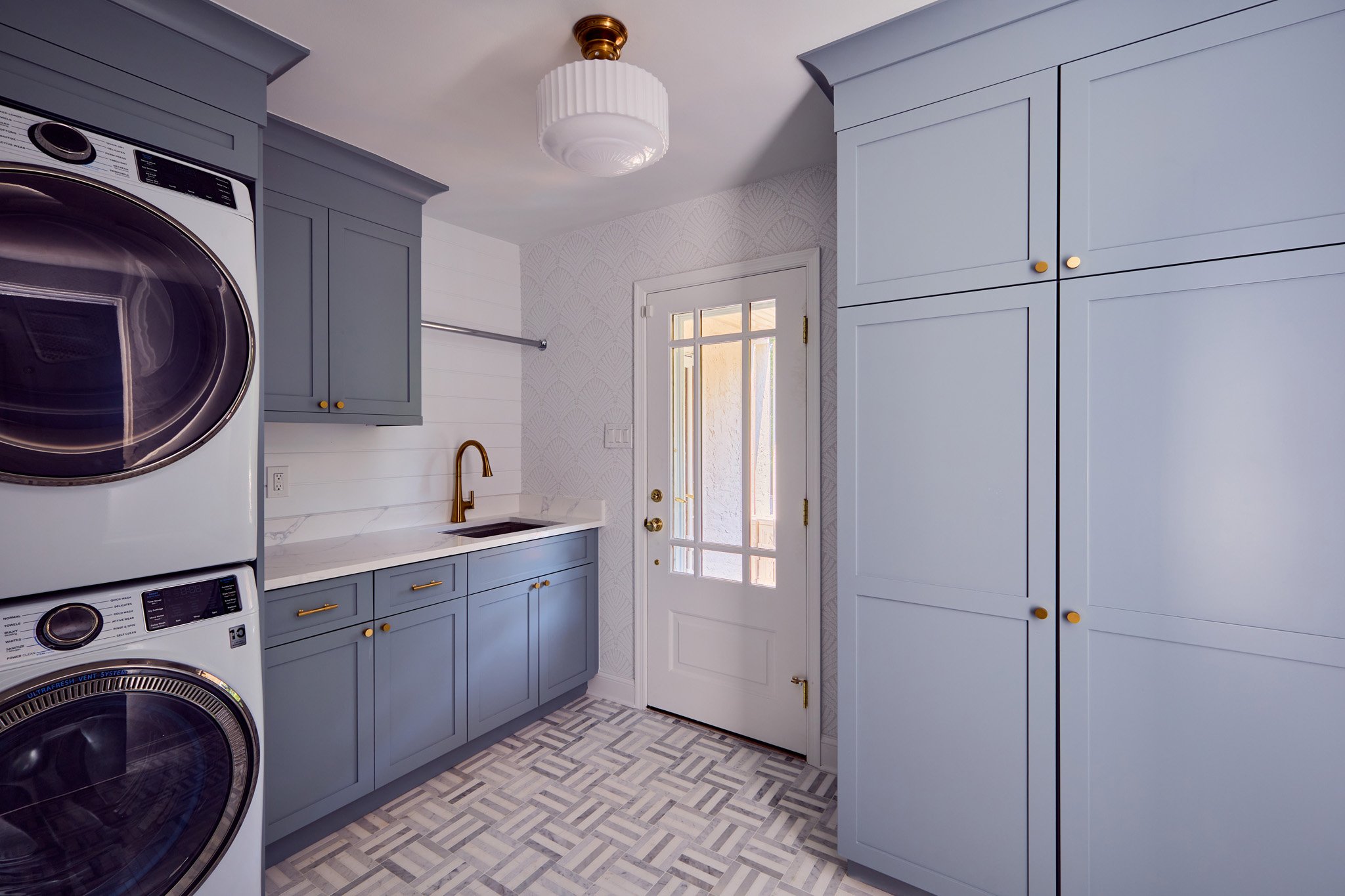 Home redesign by Benita Cooper Design, architect and interior designer in Haddonfield, New Jersey.