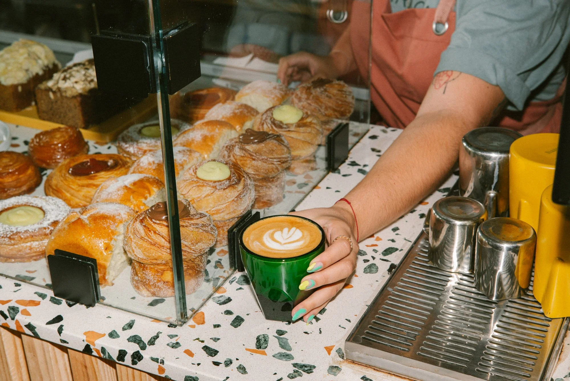 MiMo — Caracas Bakery