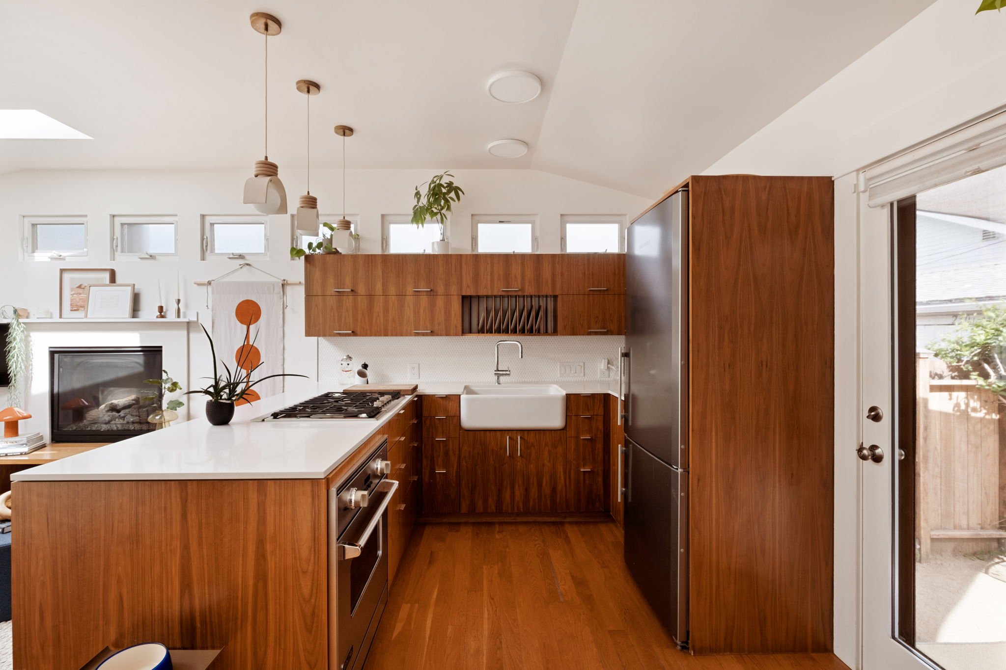 10-web-or-mls-1316-lucille-ave.jpg