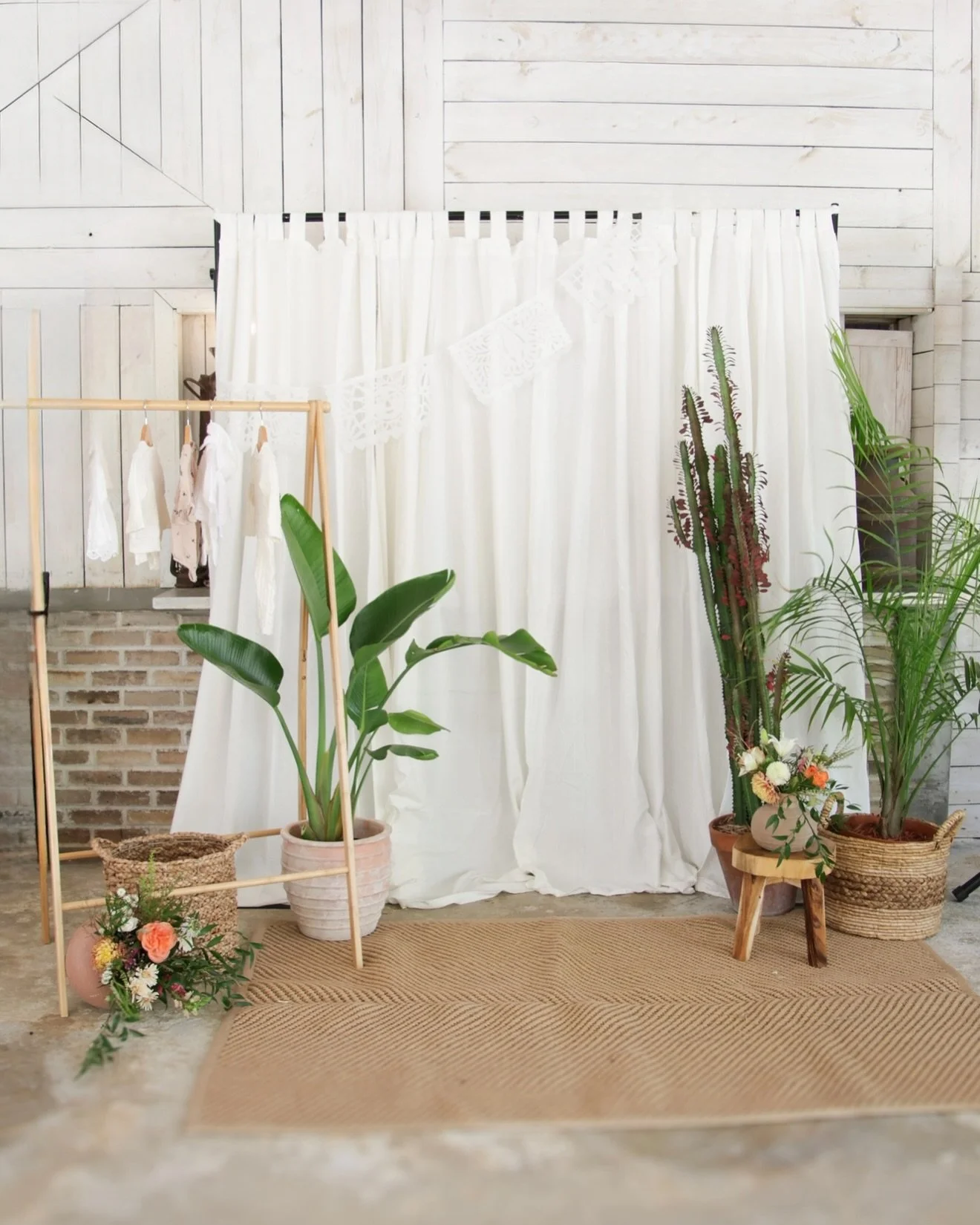 Tiny clothes, major feels! 👶🏼🌵💕
.
.
#miamievents #decor #follow #trending  #like #party #eventdecor #partyplanning #explore #babyshower #postoftheday #babyshower 
#cielitolindo