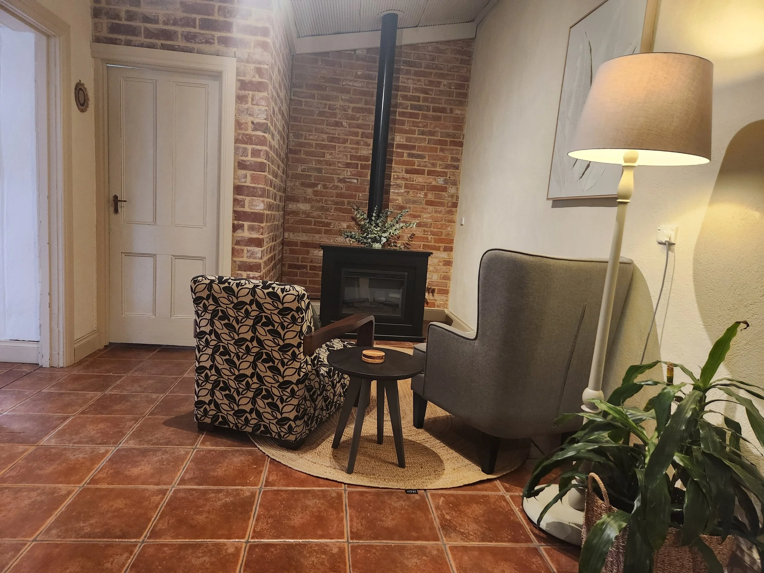 Reading nook with ambient fireplace.jpg