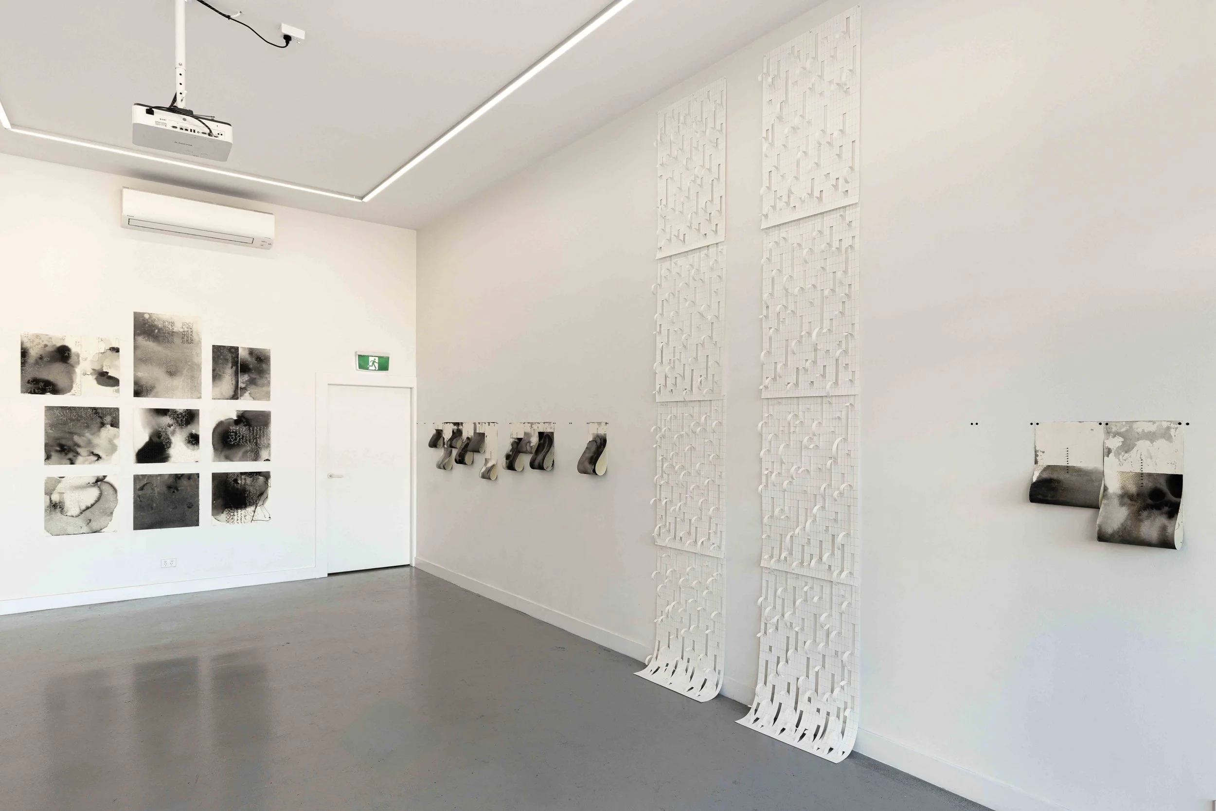 2. Walls_back & right.jpg