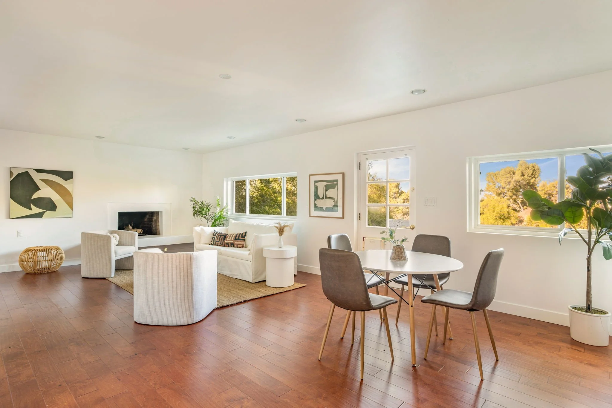 046_Escobedo Ave 5108 v2025_by mrbarcelo.jpg