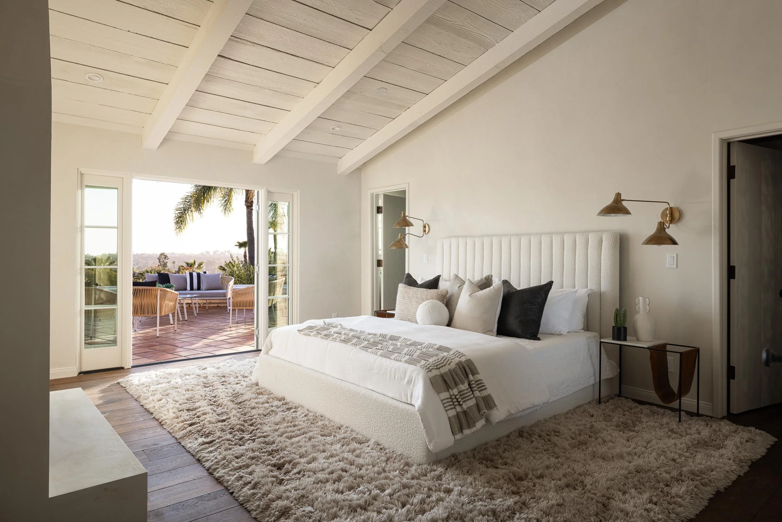 1256 Rancho Encinitas Dr - WEB + MED RES-22.jpg