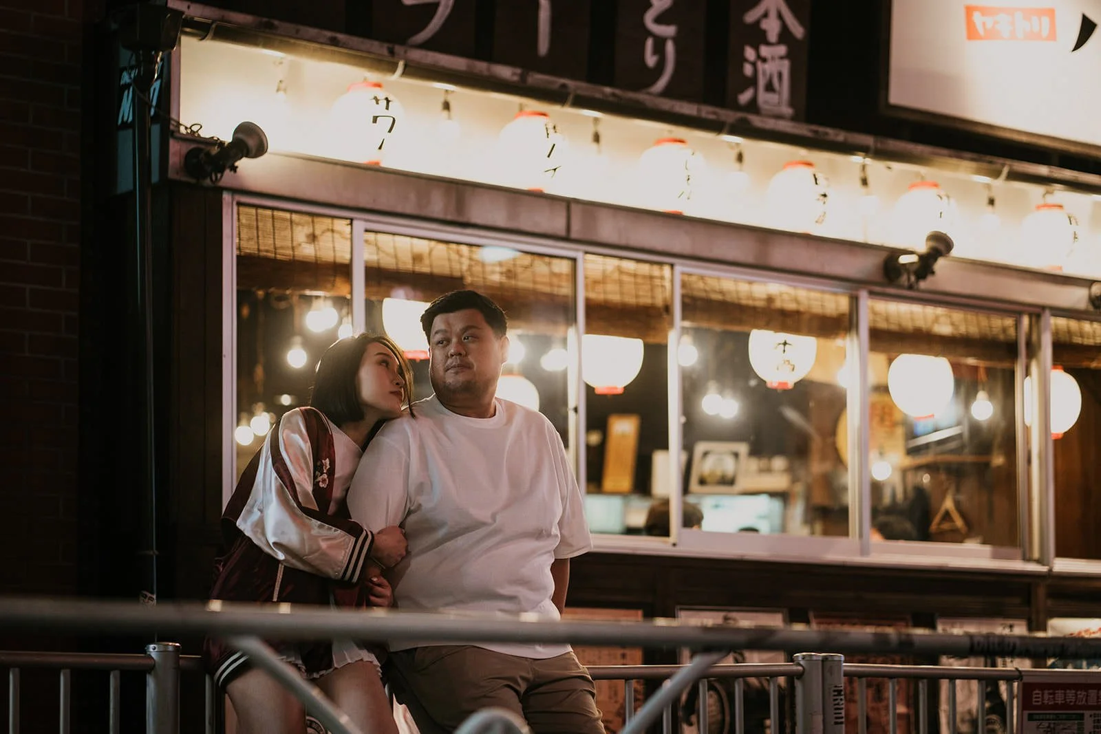Couples travel photoshoot in Tokyo