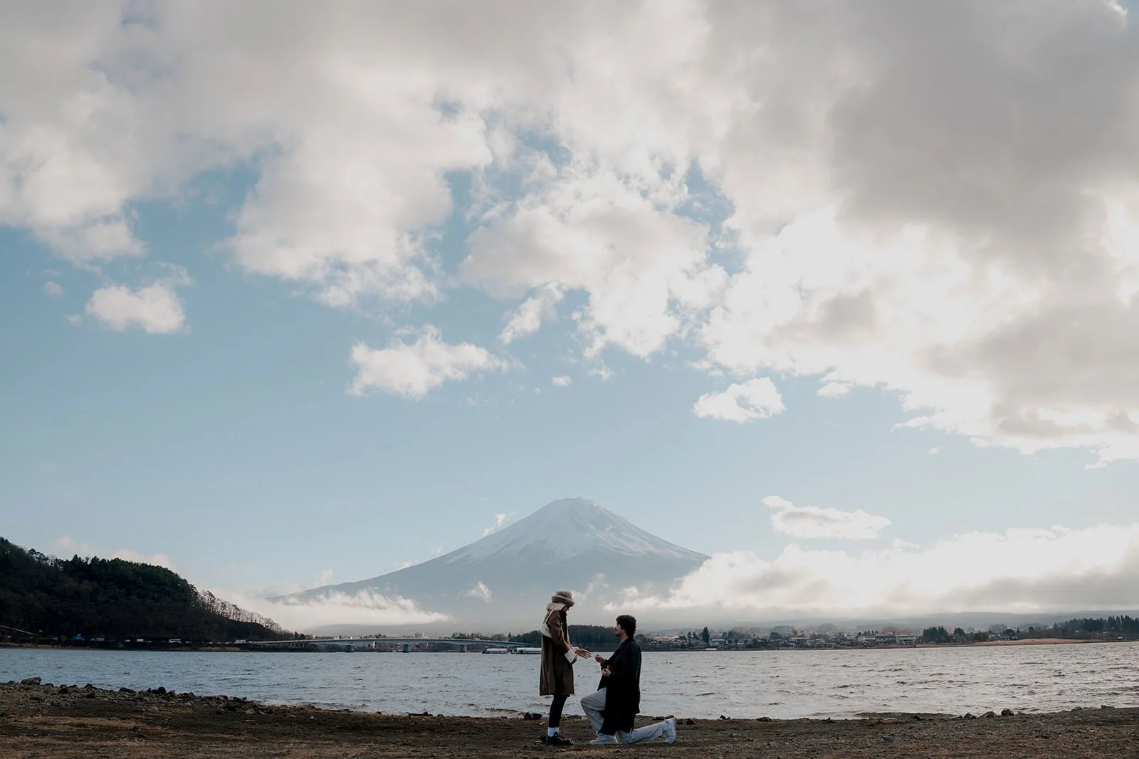 How to Plan a Mount Fuji Proposal at Kawaguchiko