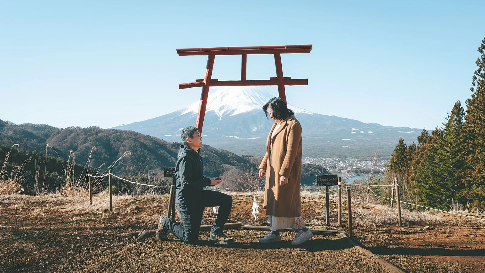 Fuji Kawaguchiko proposal photoshoot