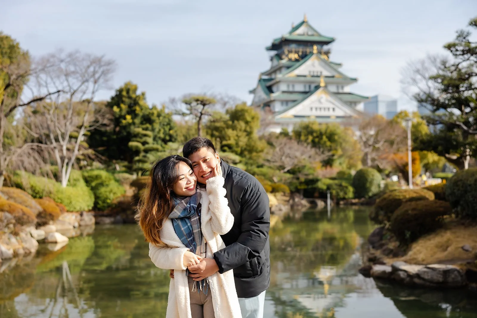 Couples photoshoot at Osaka Castle by Photo My Tokyo