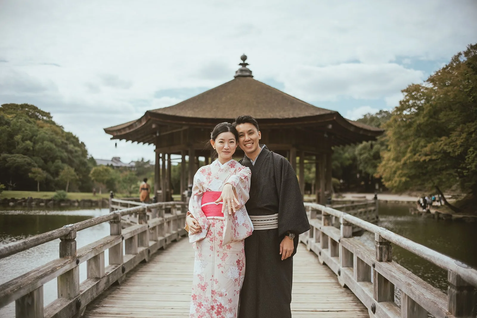 Kimono couples photoshoot in Nara by Photo My Tokyo