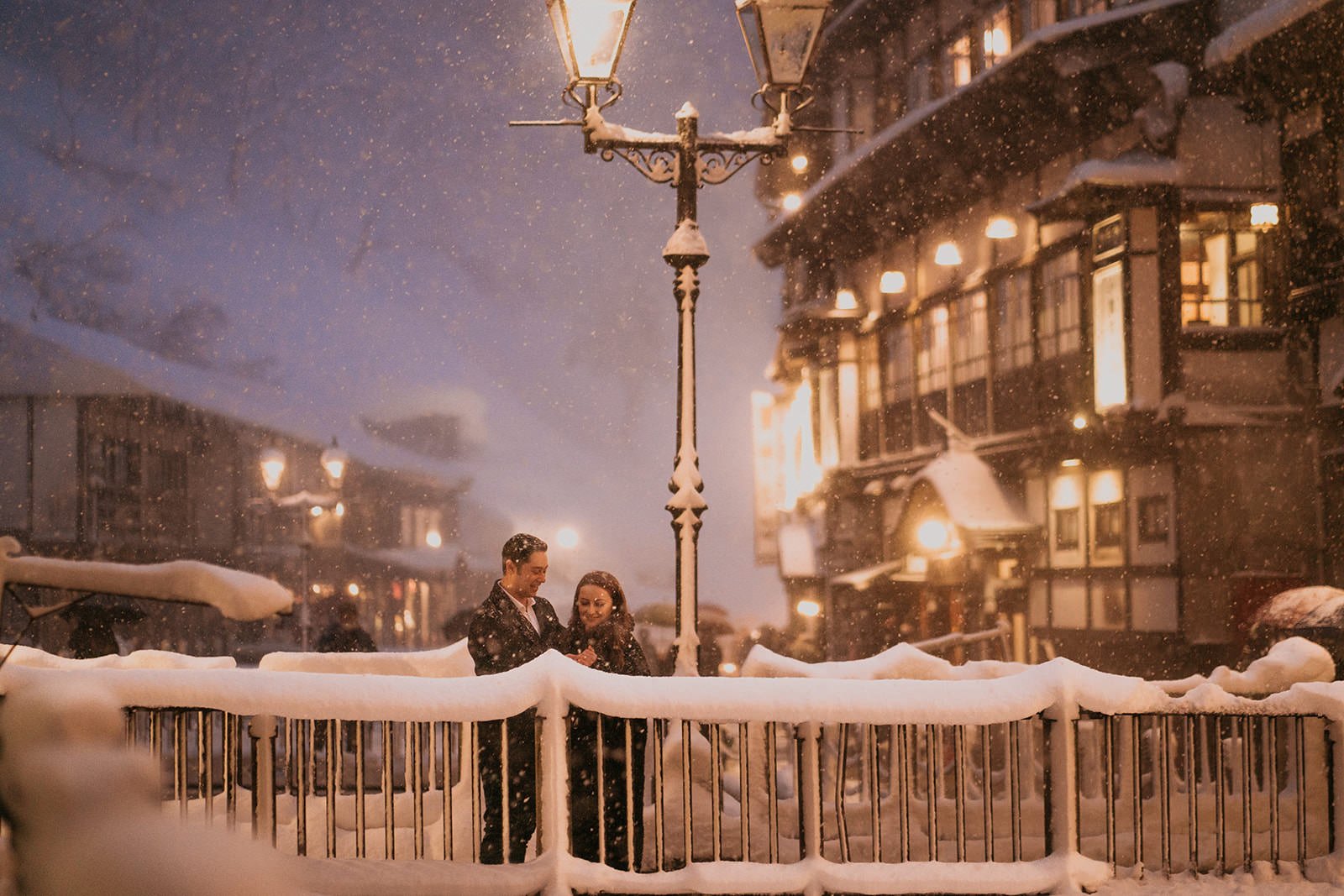 Proposal photoshoot in snowy Ginzan Onsen, photo 14