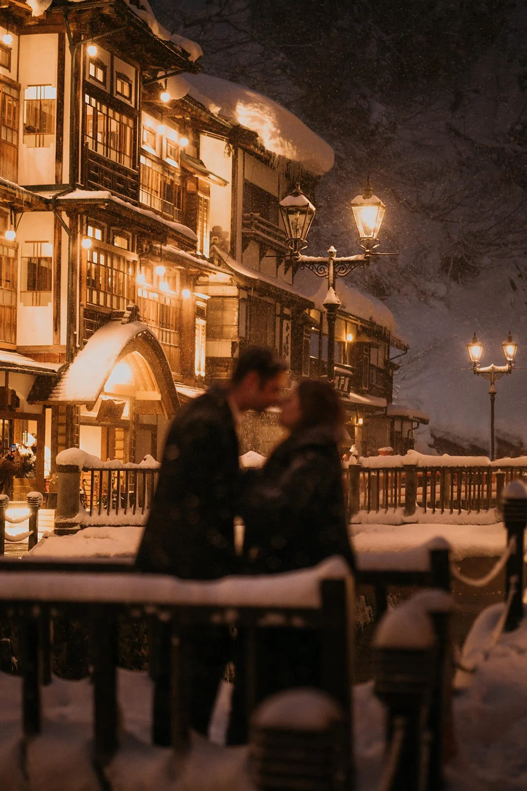 Proposal photoshoot in snowy Ginzan Onsen, photo 18